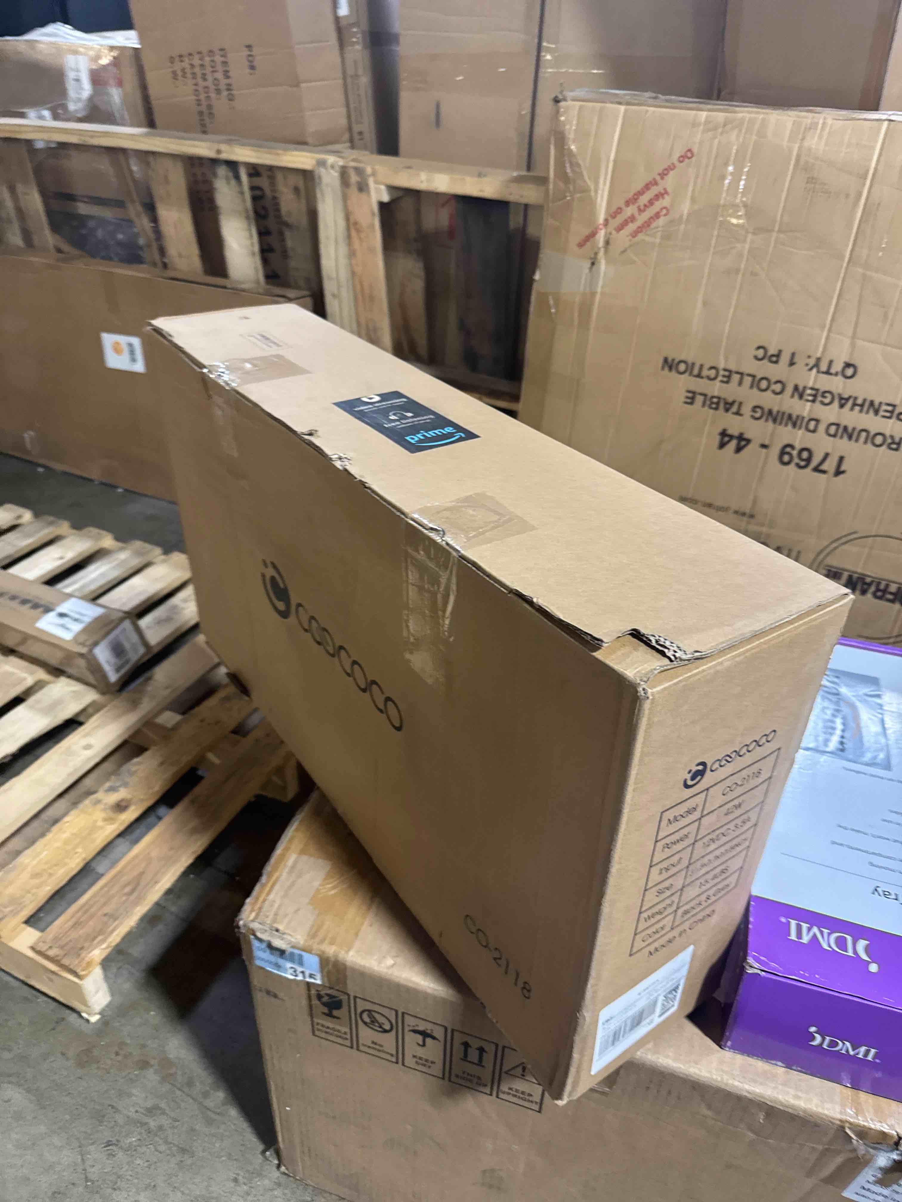 https://s3.amazonaws.com/lotting-images-prod/phillipi/BRN1925612_1759333797100.jpeg