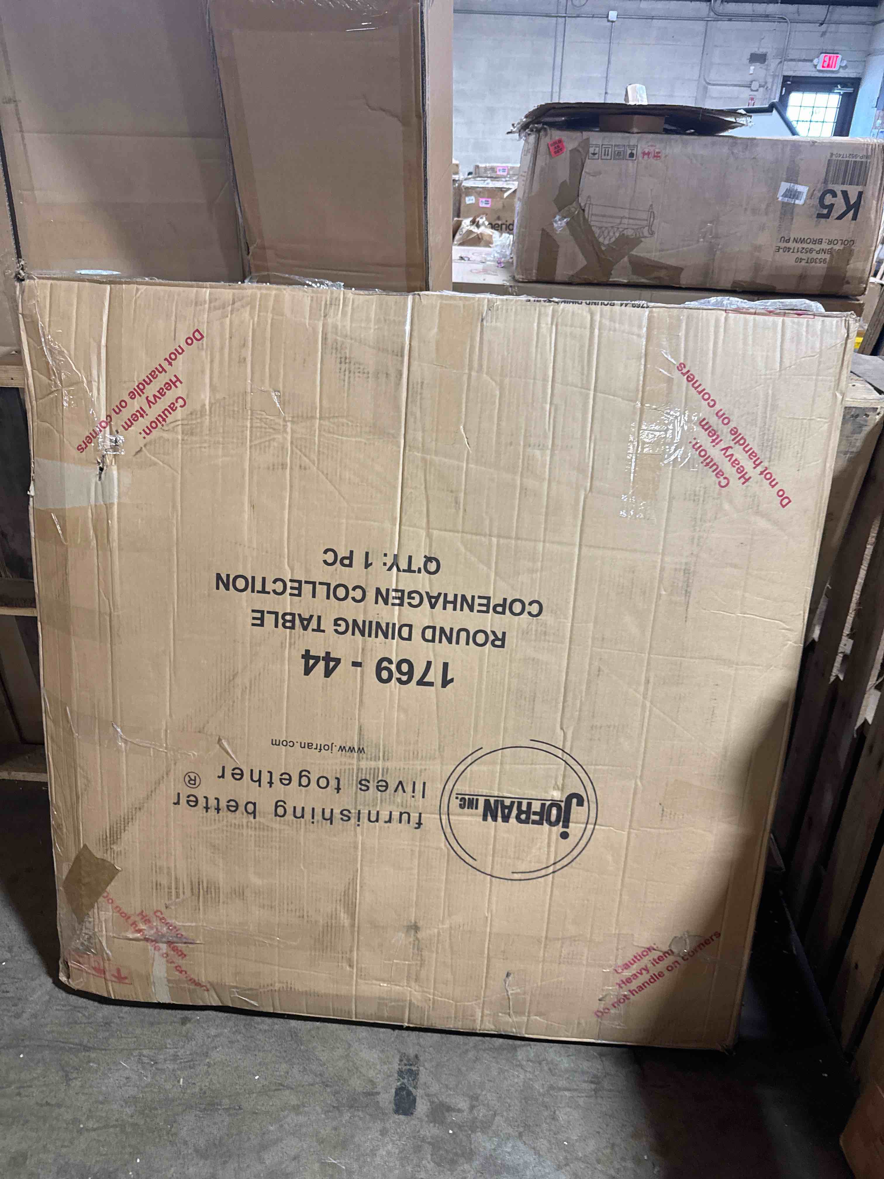 https://s3.amazonaws.com/lotting-images-prod/phillipi/BRN1925626_1759336423701.jpeg