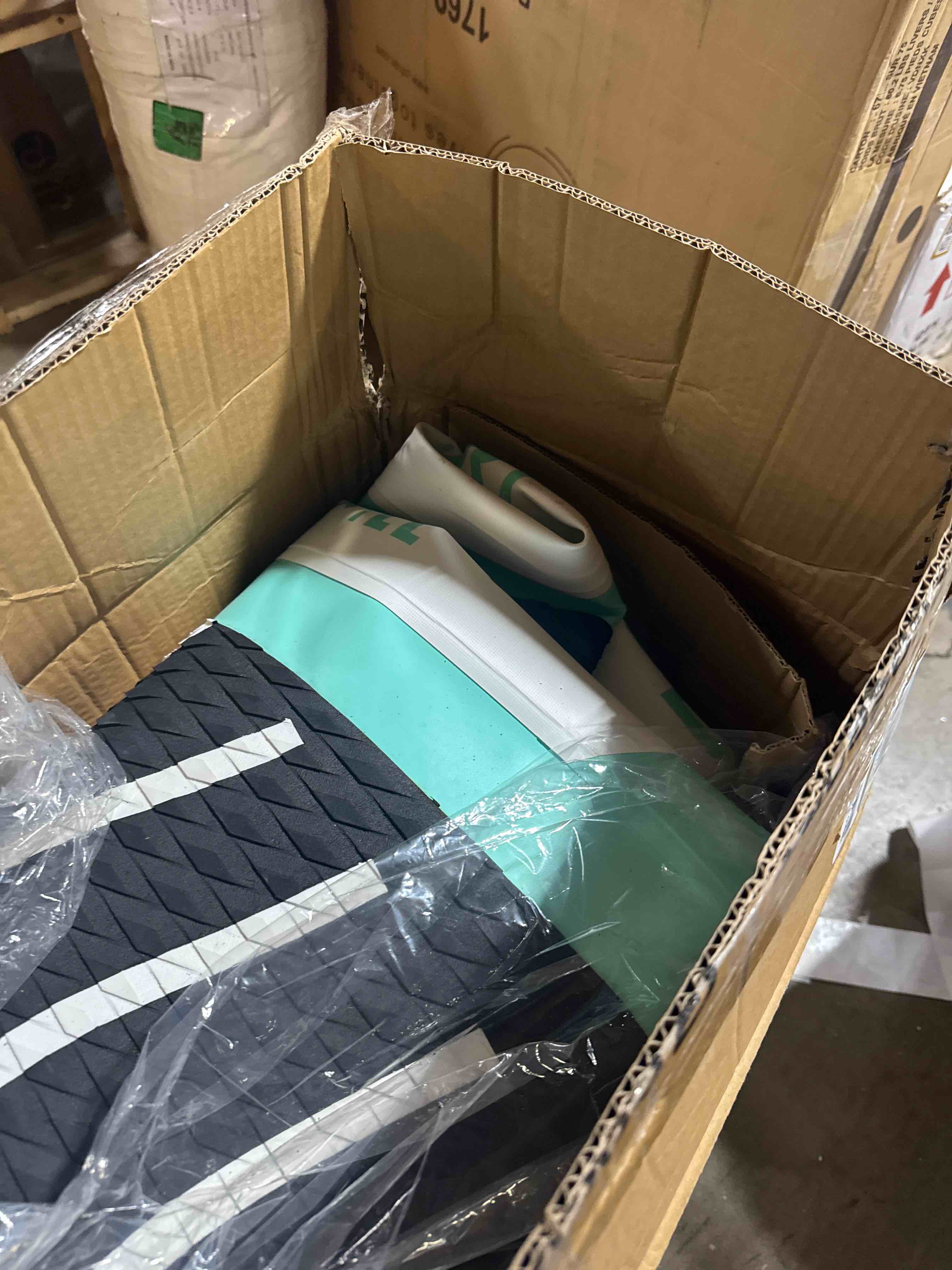 https://s3.amazonaws.com/lotting-images-prod/phillipi/BRN1925628_1759337012800.jpeg
