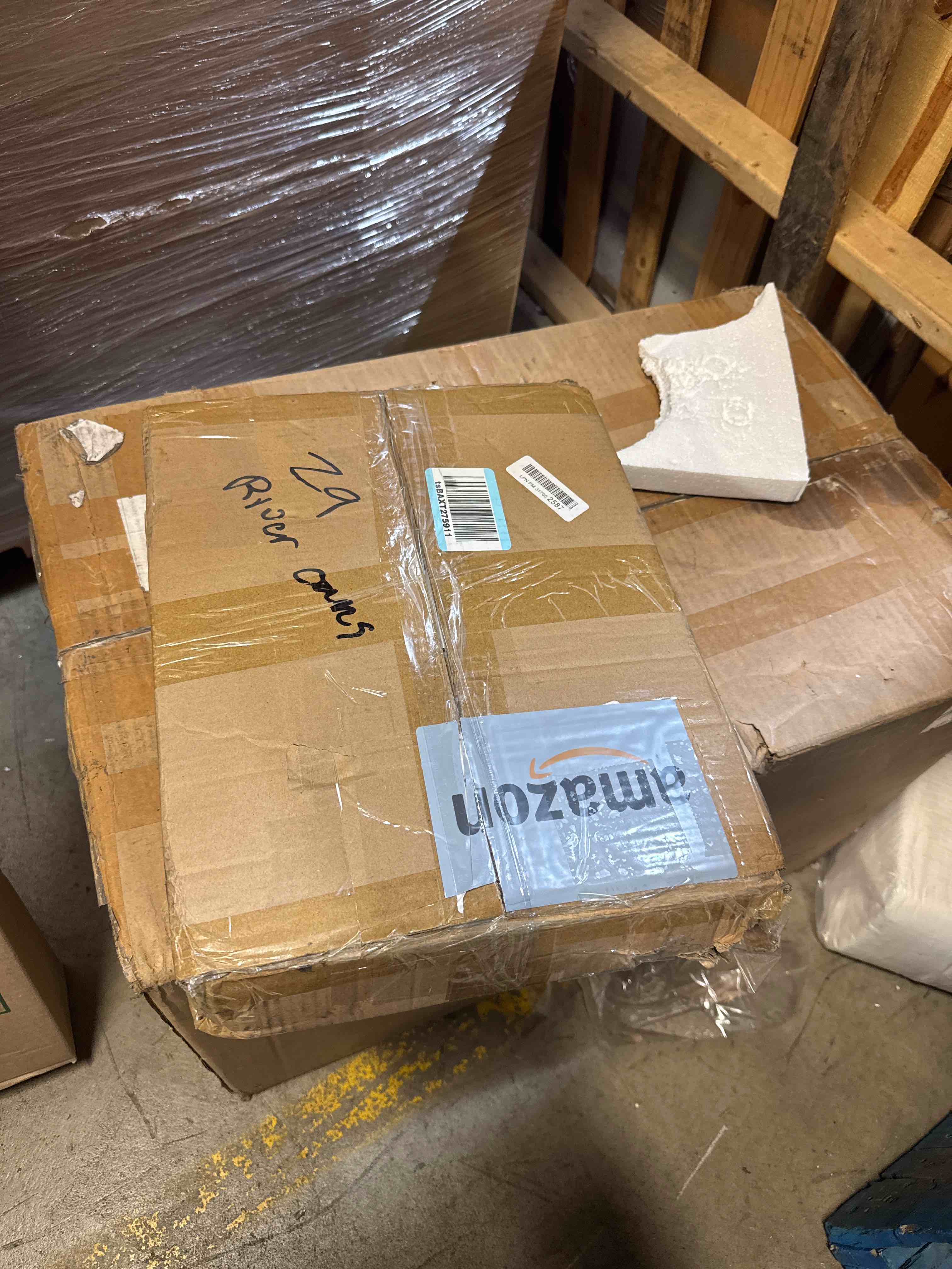 https://s3.amazonaws.com/lotting-images-prod/phillipi/BRN1925629_1759493596897.jpeg