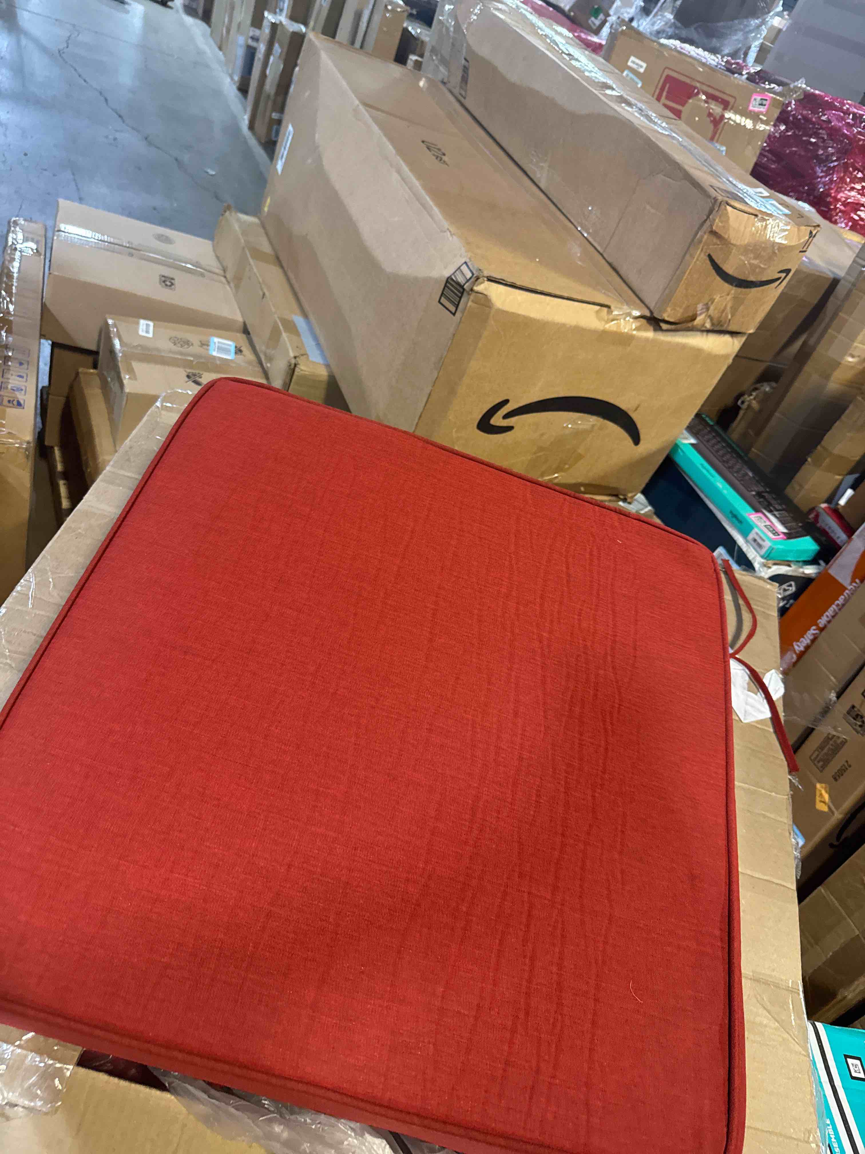 https://s3.amazonaws.com/lotting-images-prod/phillipi/BRN1925630_1759493817309.jpeg