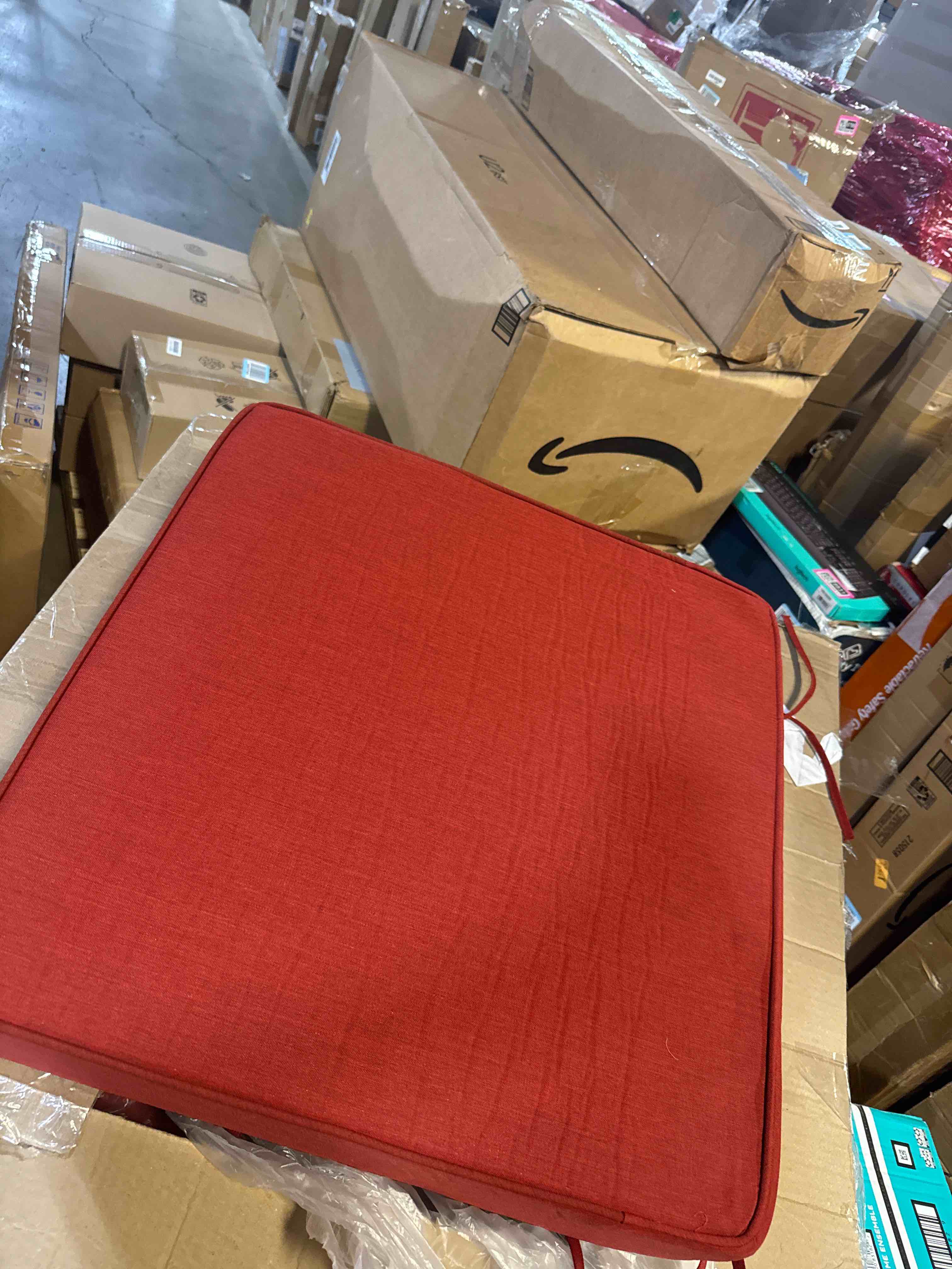 https://s3.amazonaws.com/lotting-images-prod/phillipi/BRN1925630_1759493818161.jpeg