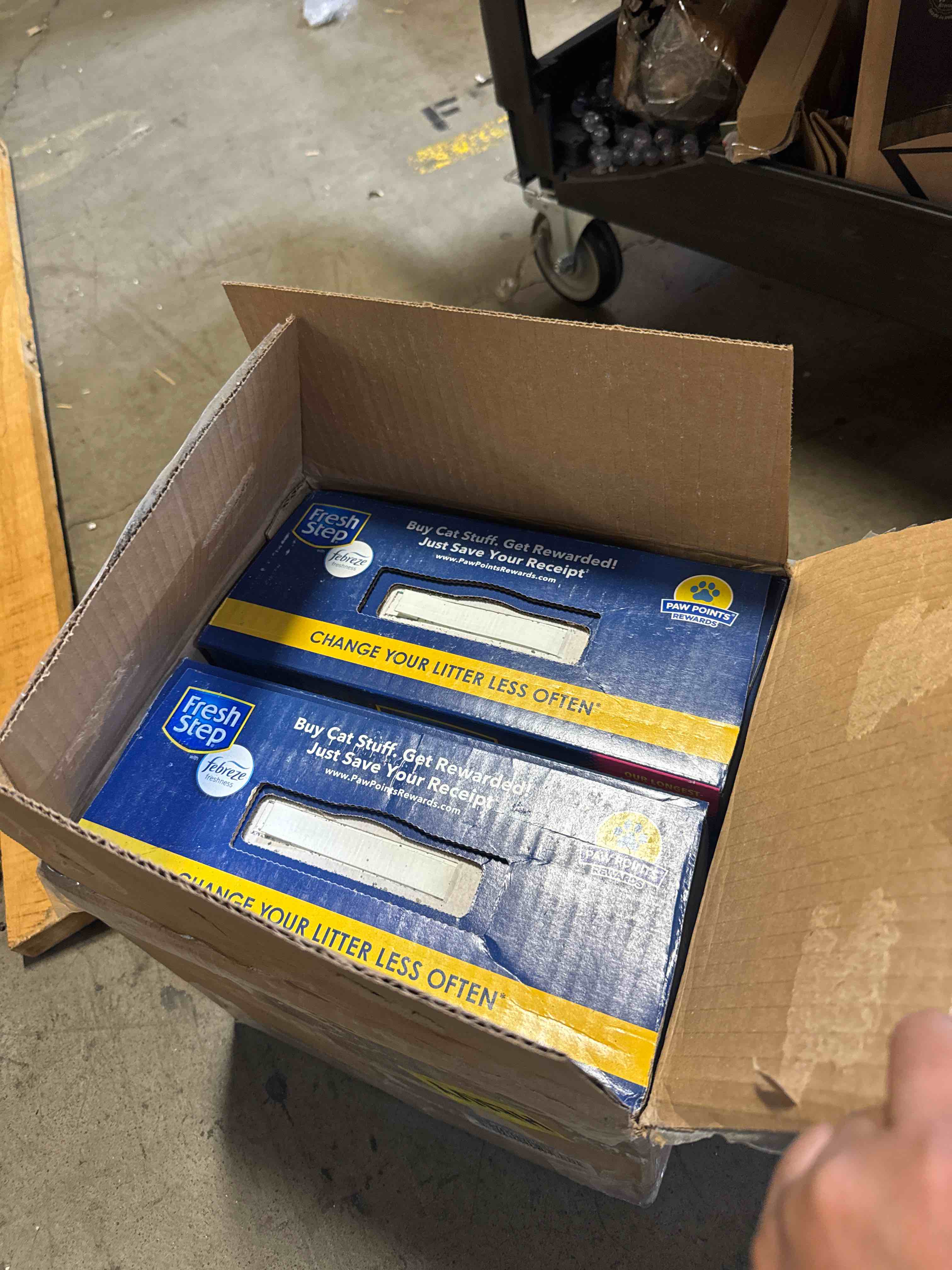 https://s3.amazonaws.com/lotting-images-prod/phillipi/BRN1925633_1759494276662.jpeg