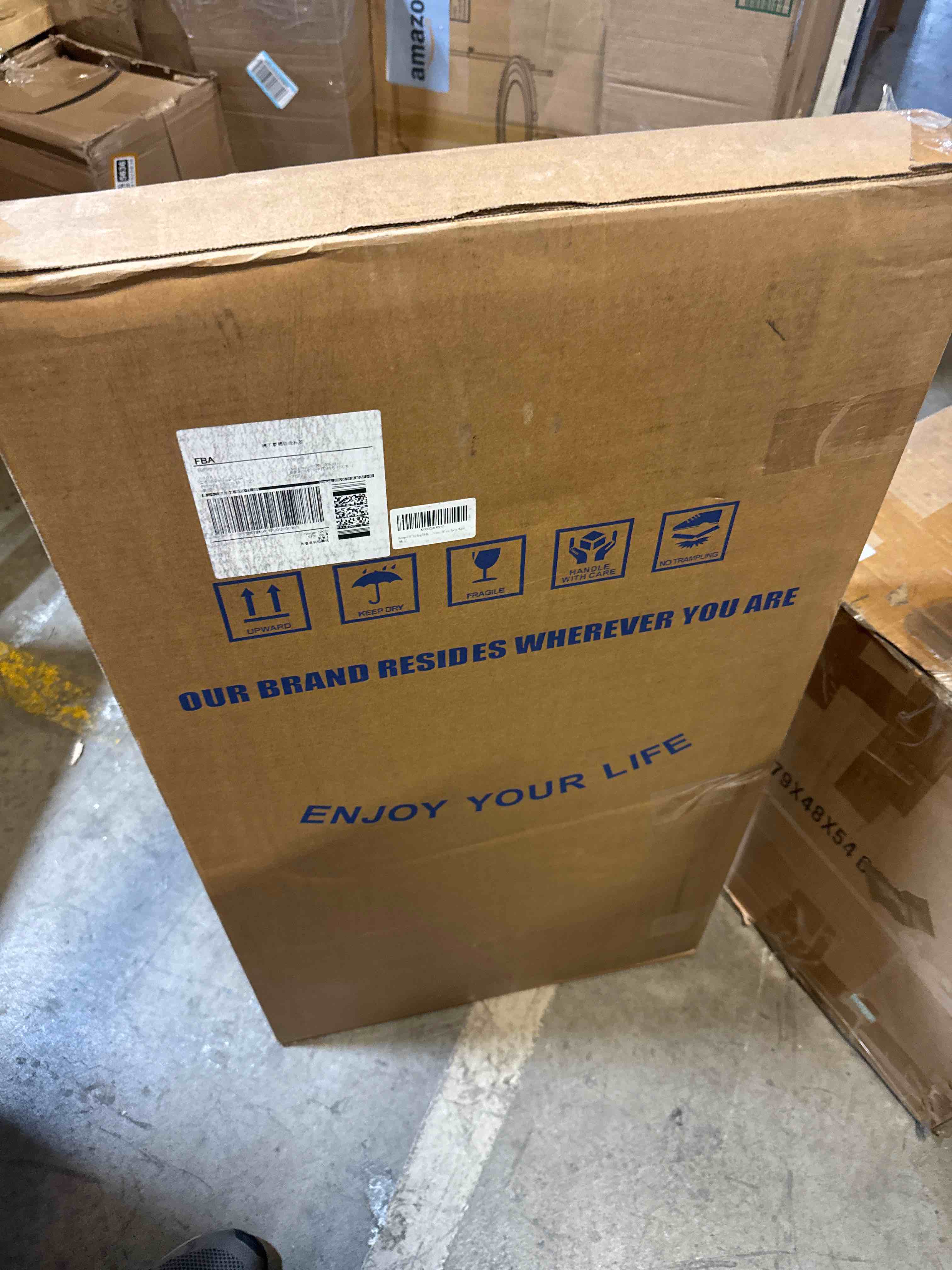 https://s3.amazonaws.com/lotting-images-prod/phillipi/BRN1925638_1759495227457.jpeg