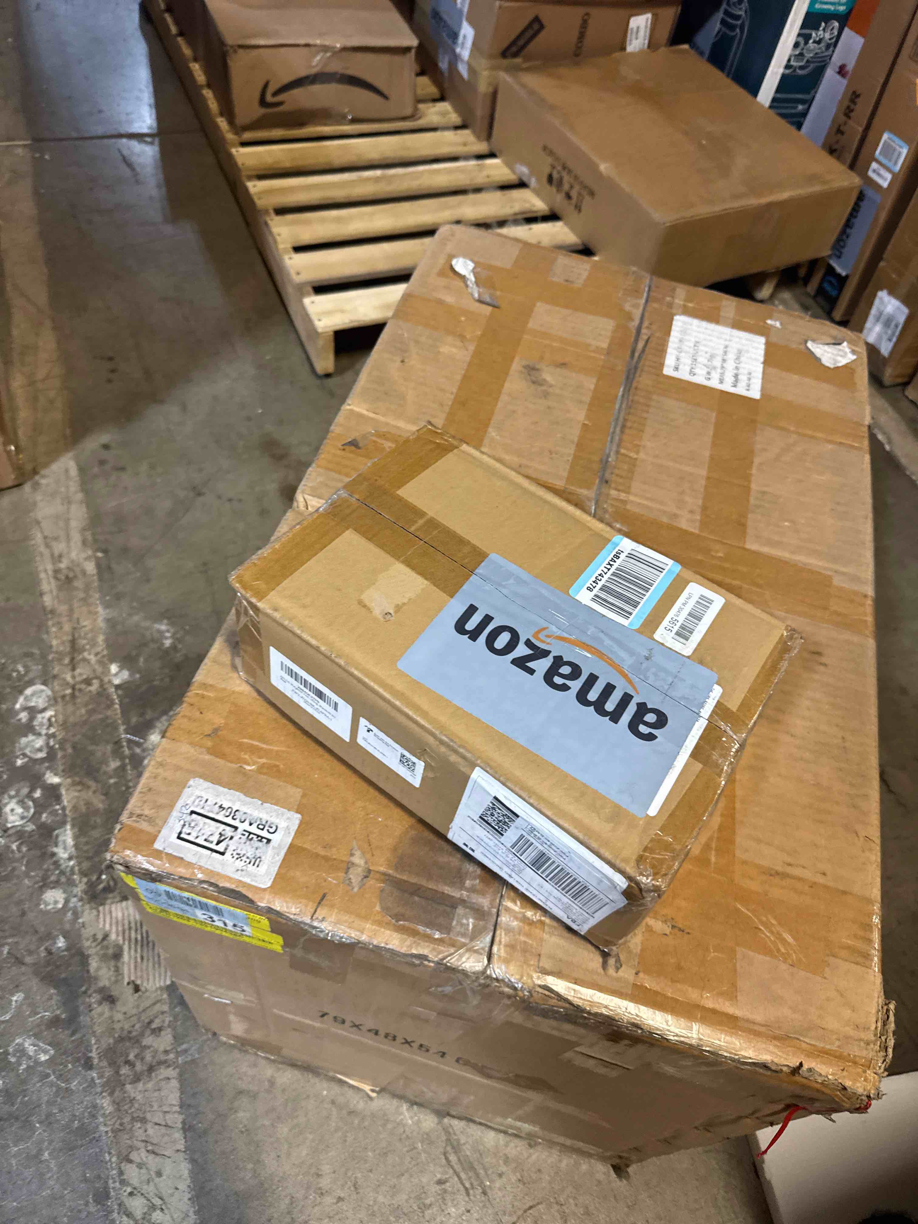 https://s3.amazonaws.com/lotting-images-prod/phillipi/BRN1925640_1759495690816.jpeg