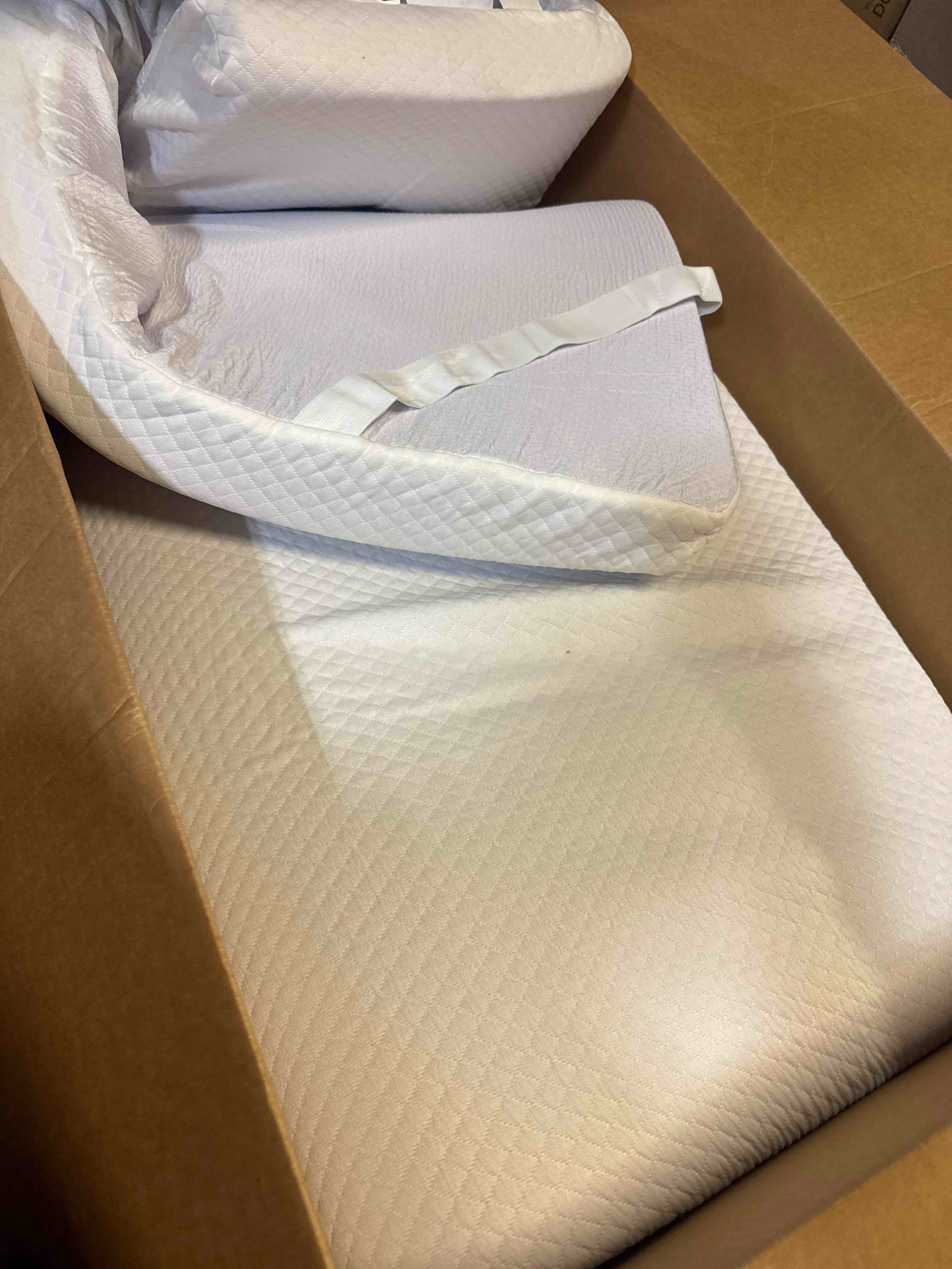 https://s3.amazonaws.com/lotting-images-prod/phillipi/BRN1925646_1759496564886.jpeg