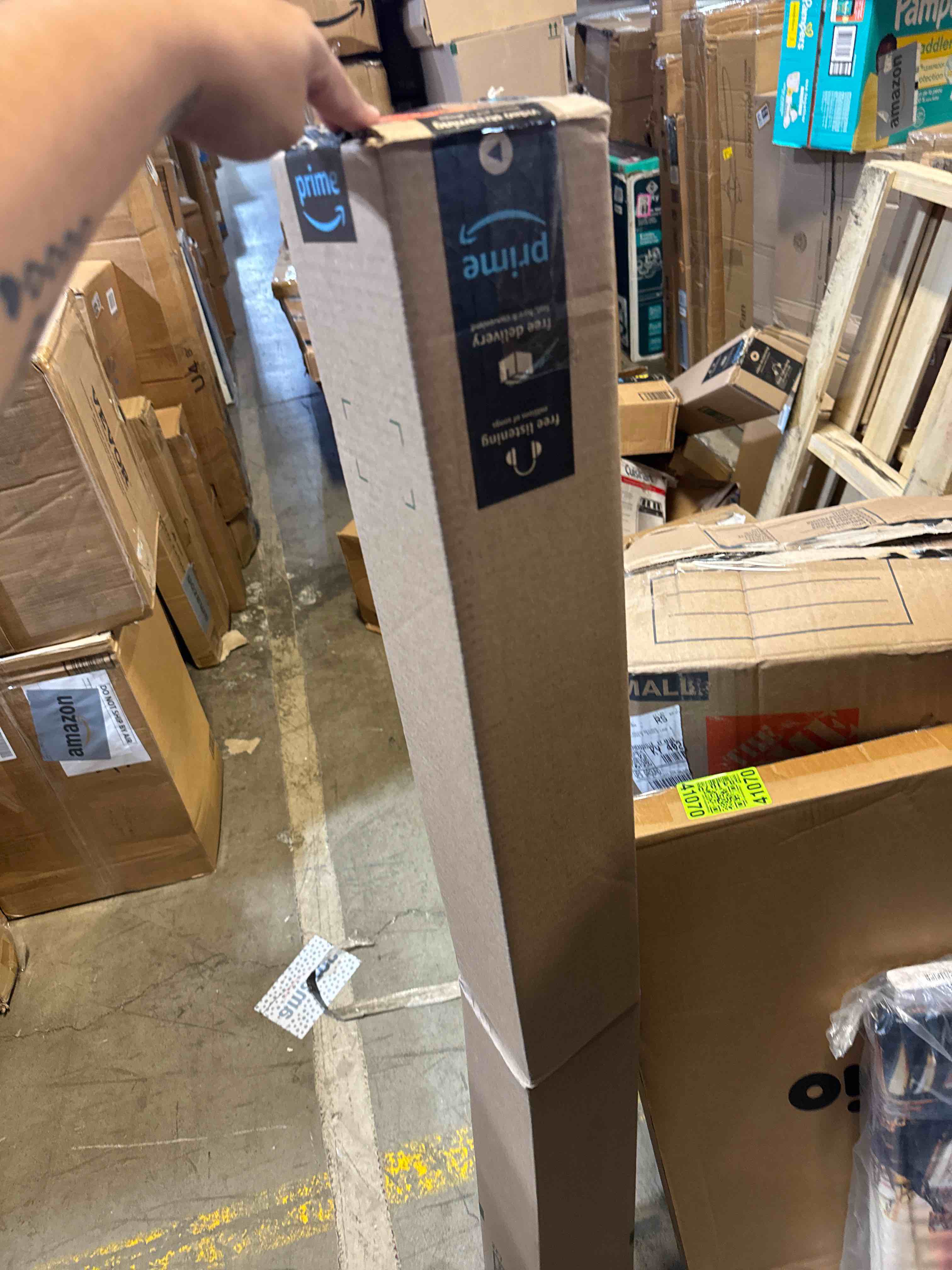 https://s3.amazonaws.com/lotting-images-prod/phillipi/BRN1925669_1759500233336.jpeg