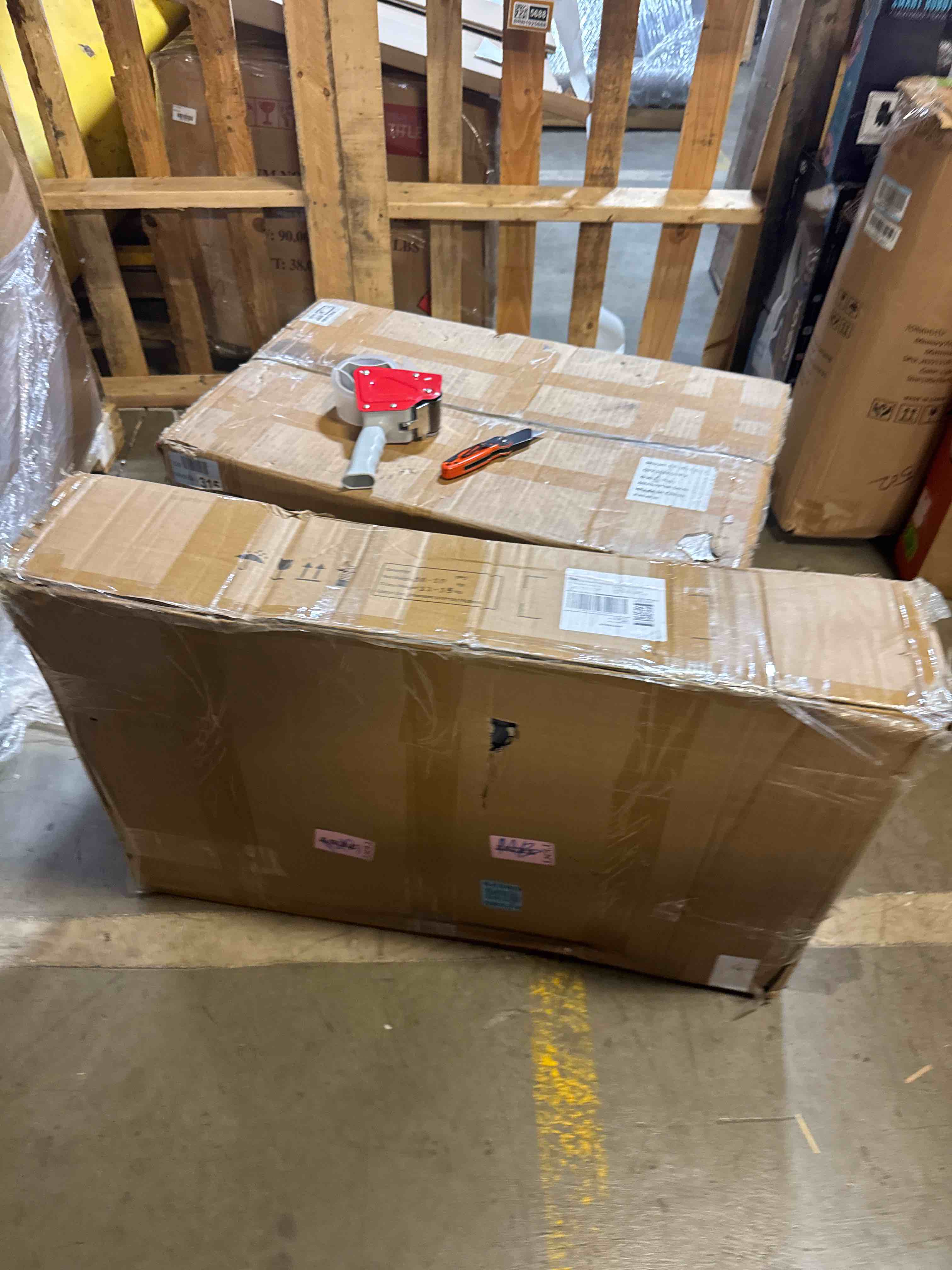 https://s3.amazonaws.com/lotting-images-prod/phillipi/BRN1925686_1759503507402.jpeg