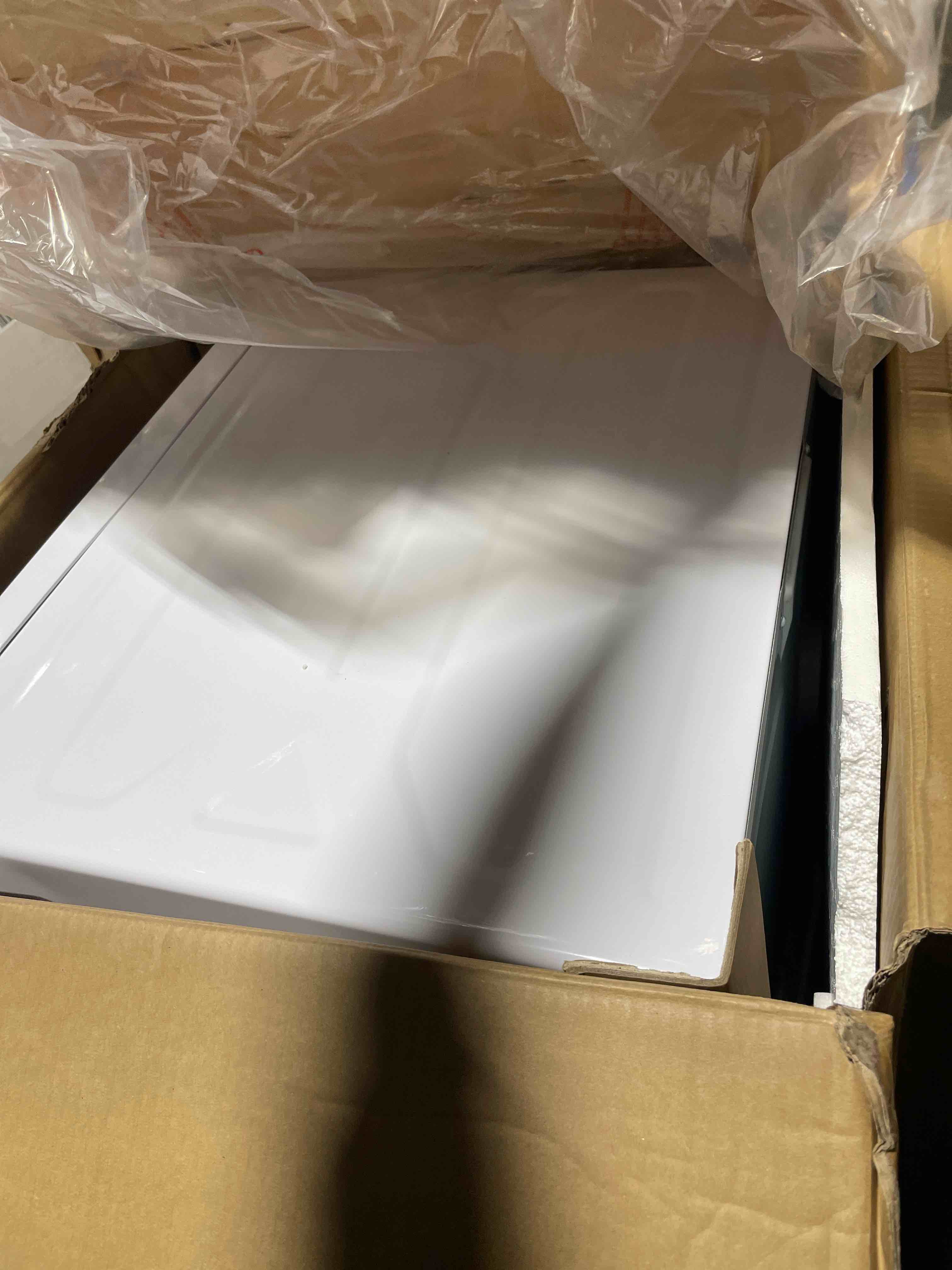 https://s3.amazonaws.com/lotting-images-prod/phillipi/BRN1925696_1759848739526.jpeg
