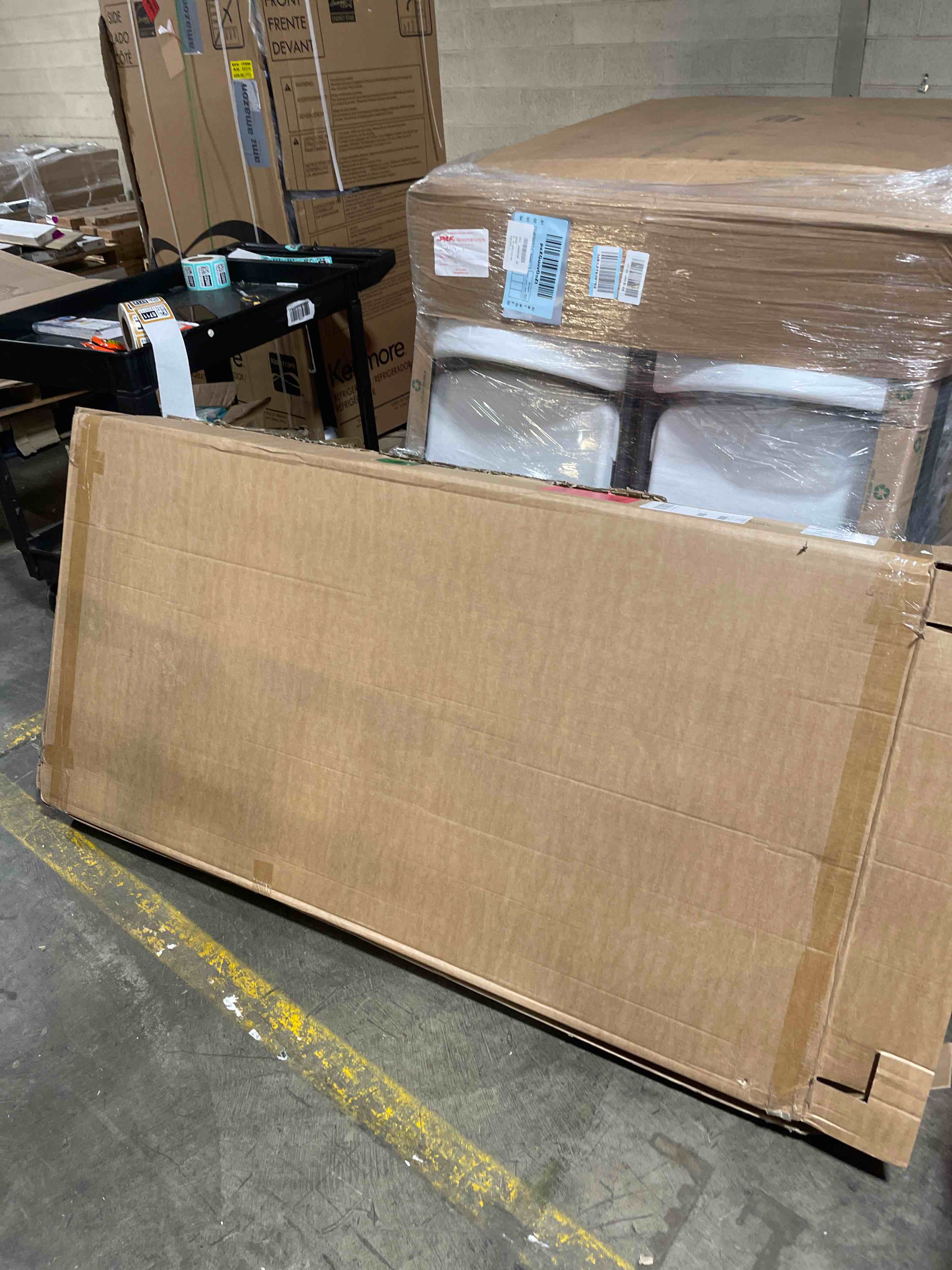 https://s3.amazonaws.com/lotting-images-prod/phillipi/BRN1925711_1759853620942.jpeg