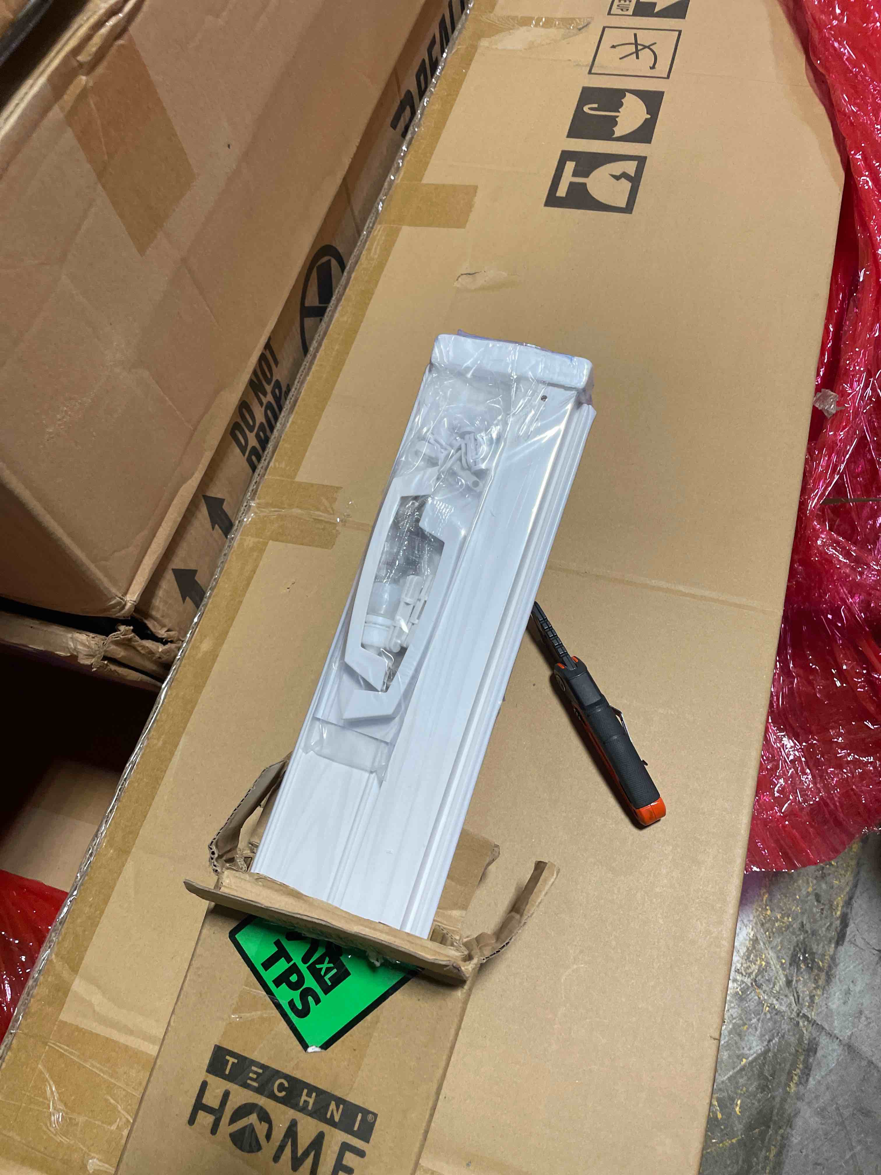 https://s3.amazonaws.com/lotting-images-prod/phillipi/BRN1925714_1759854078403.jpeg