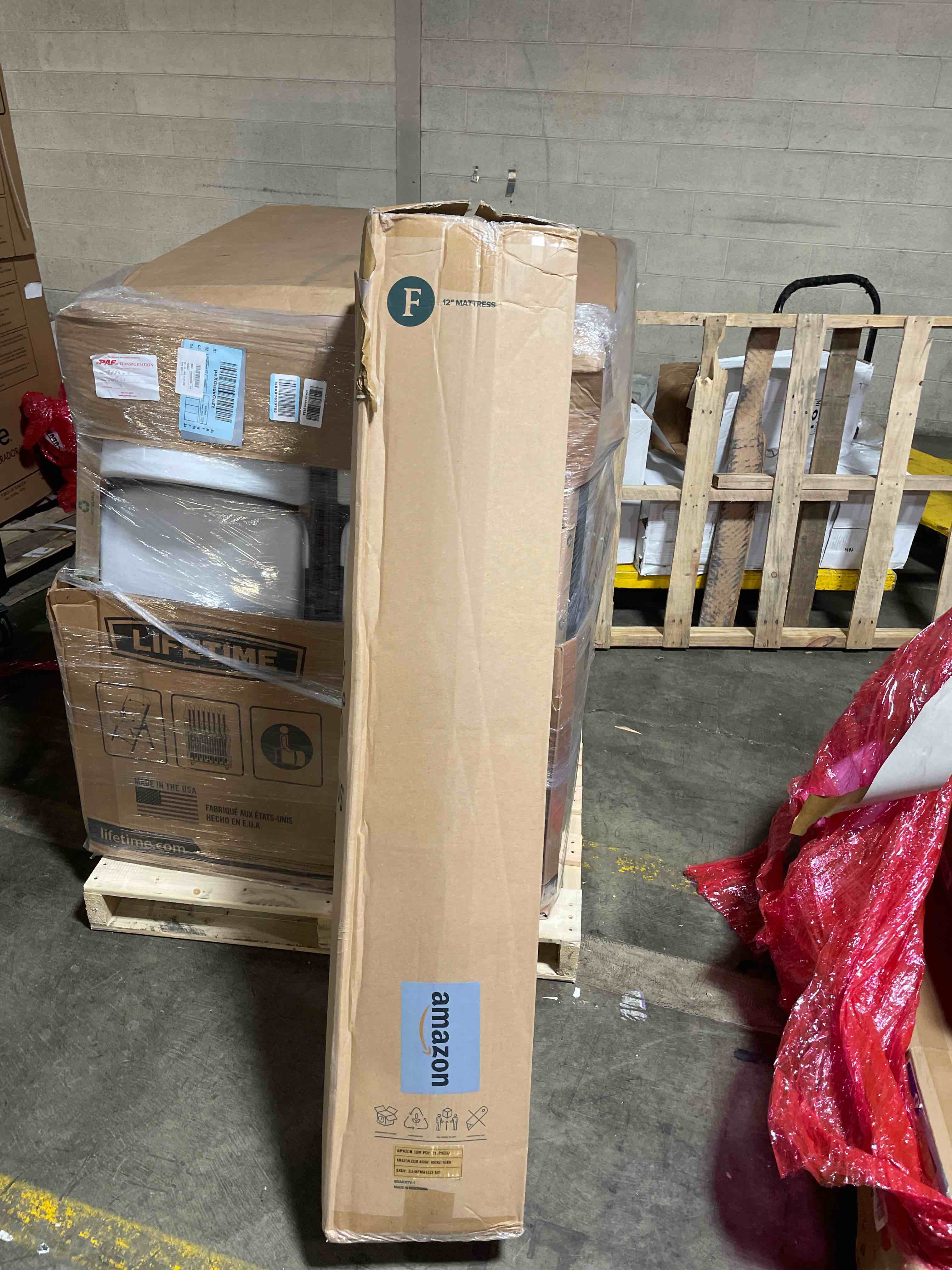 https://s3.amazonaws.com/lotting-images-prod/phillipi/BRN1925717_1759854594450.jpeg