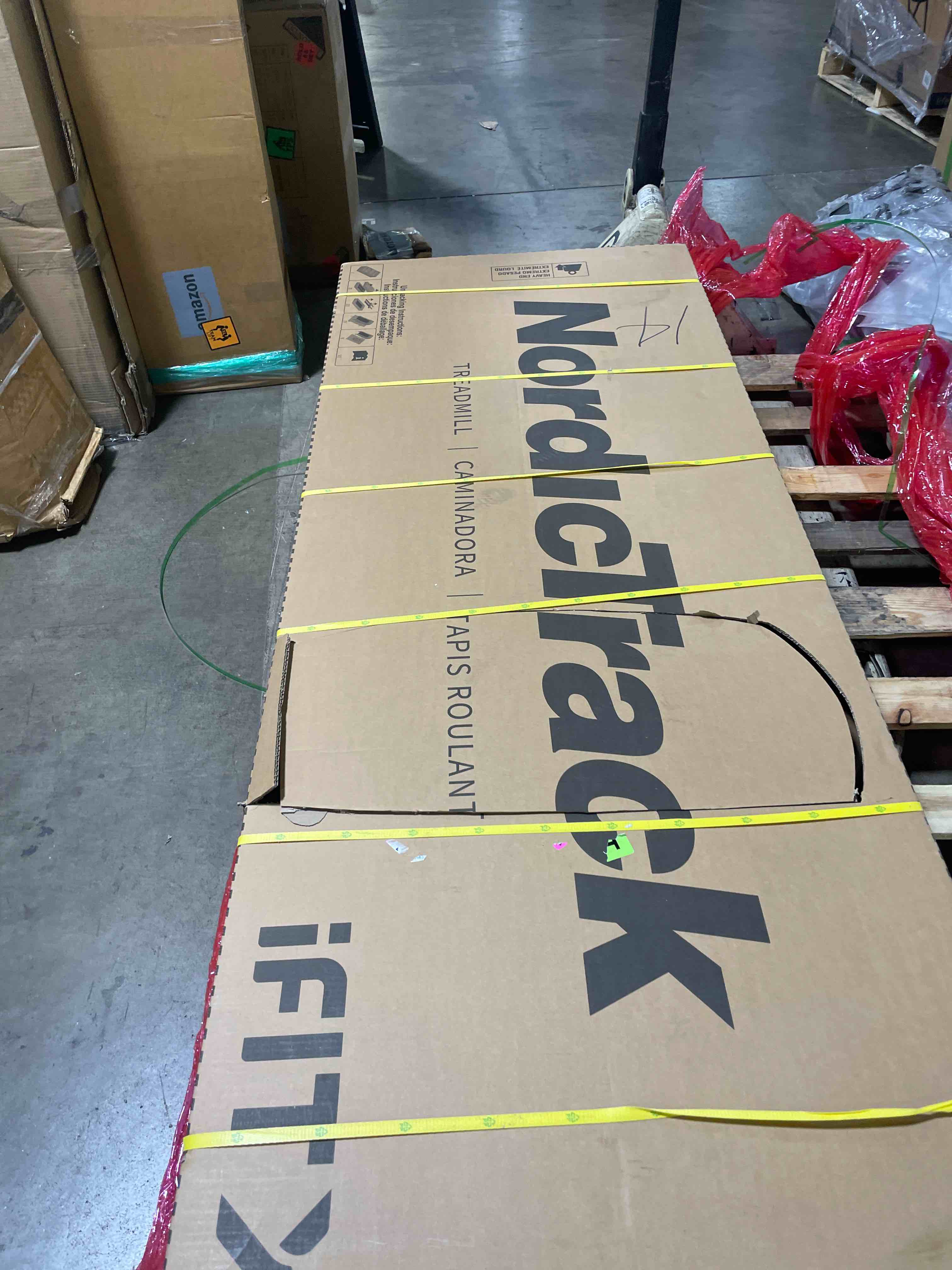 https://s3.amazonaws.com/lotting-images-prod/phillipi/BRN1925727_1760195500168.jpeg