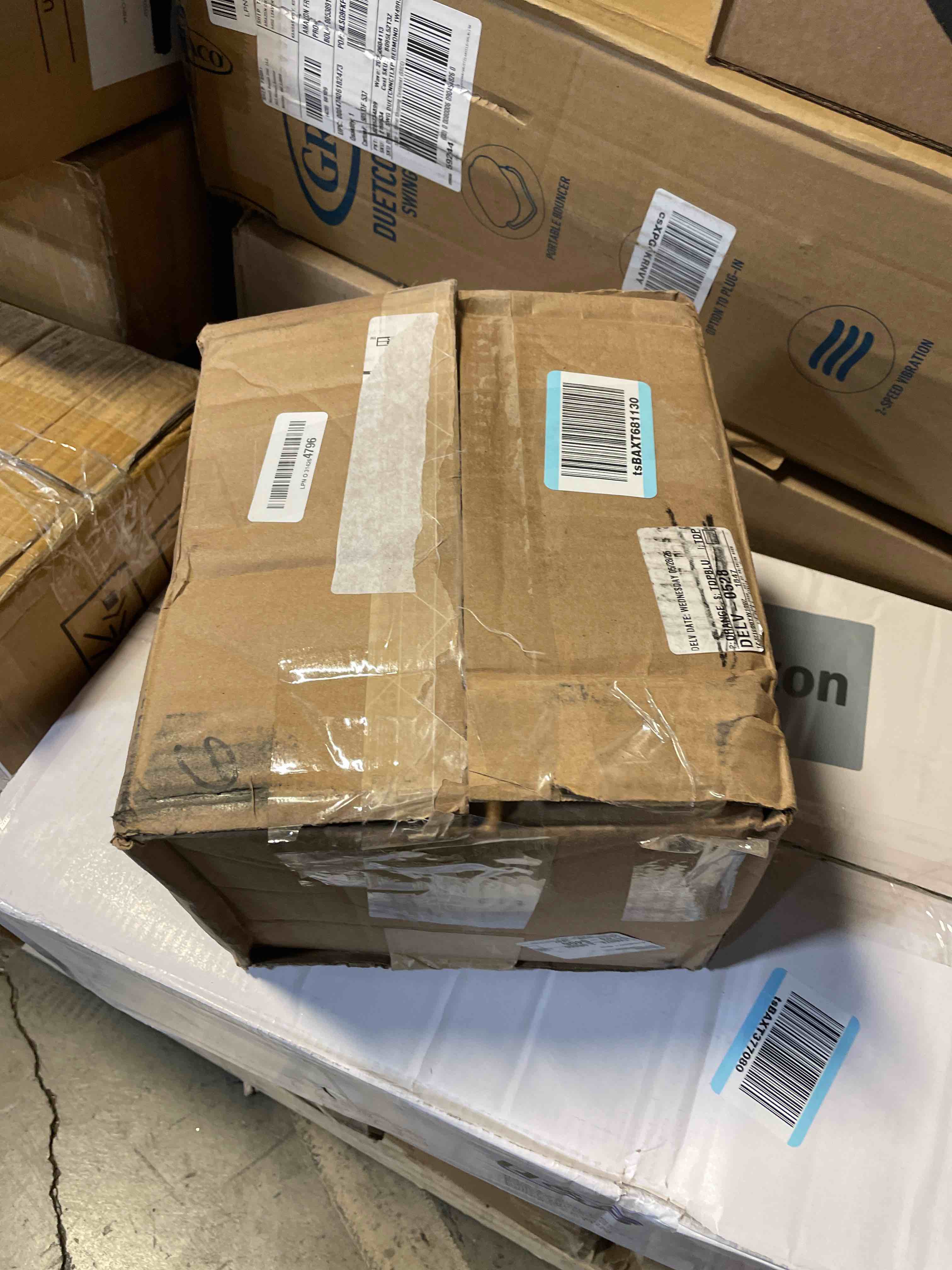 https://s3.amazonaws.com/lotting-images-prod/phillipi/BRN1925765_1760454852996.jpeg