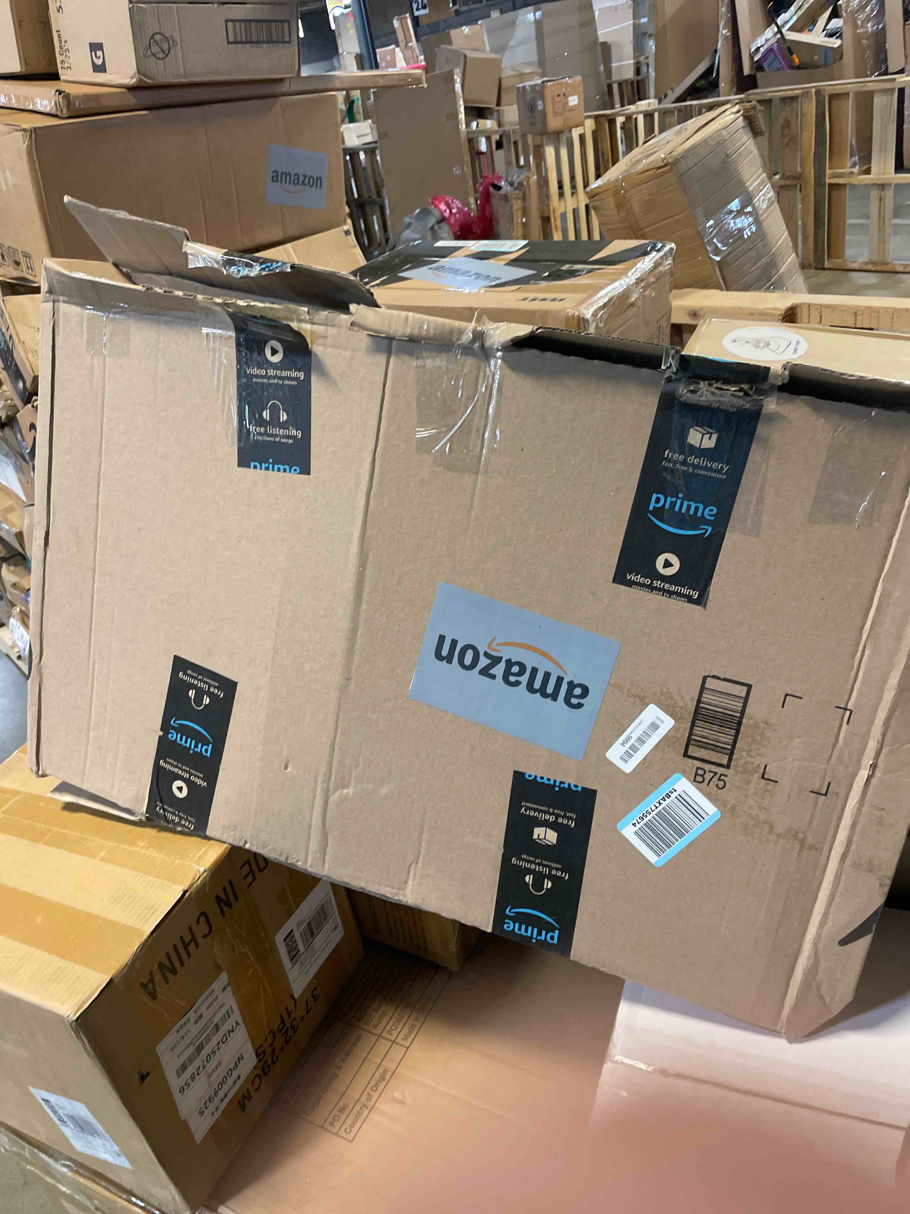 https://s3.amazonaws.com/lotting-images-prod/phillipi/BRN1925768_1760455079600.jpeg