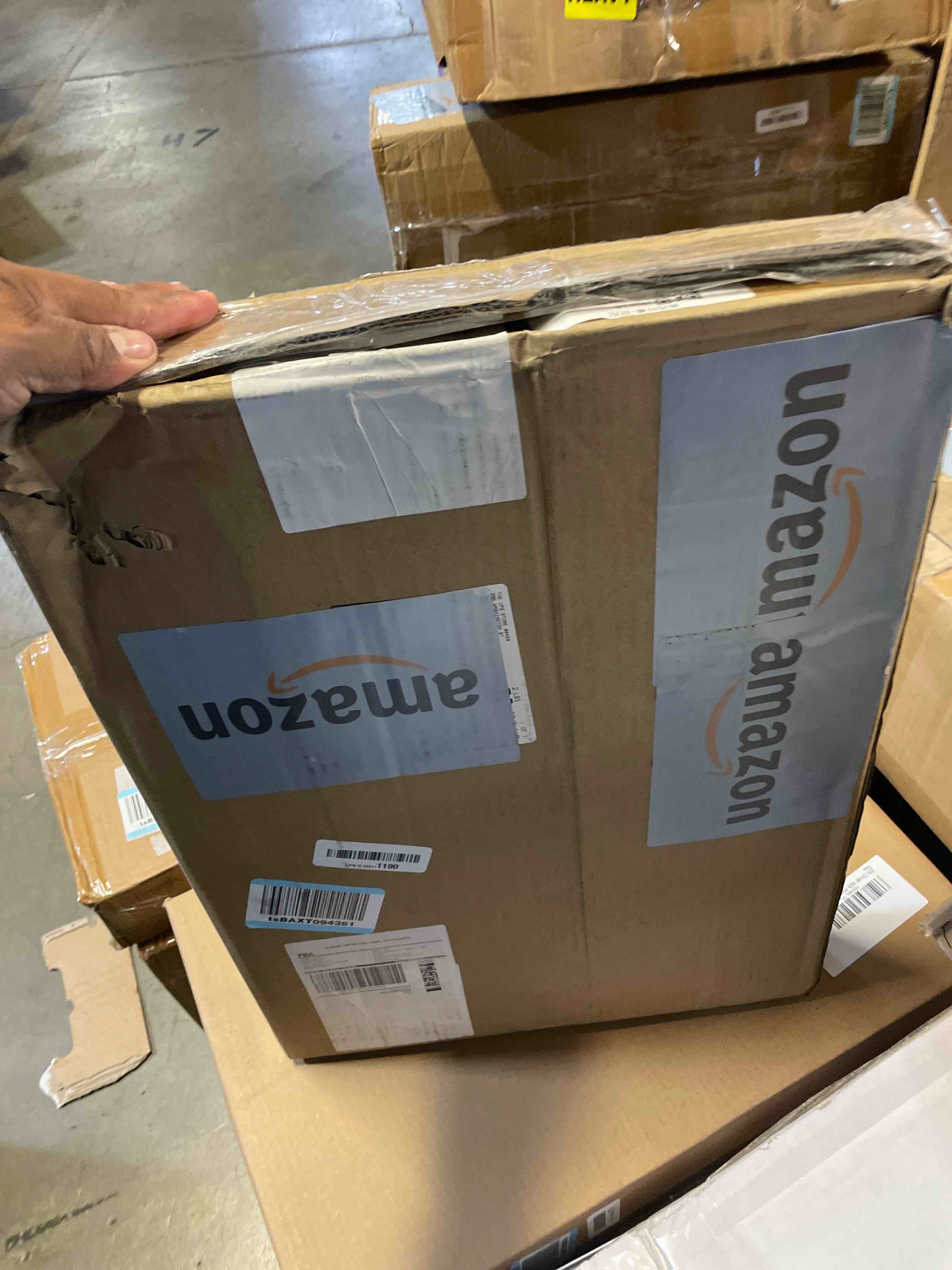 https://s3.amazonaws.com/lotting-images-prod/phillipi/BRN1925775_1760455855501.jpeg