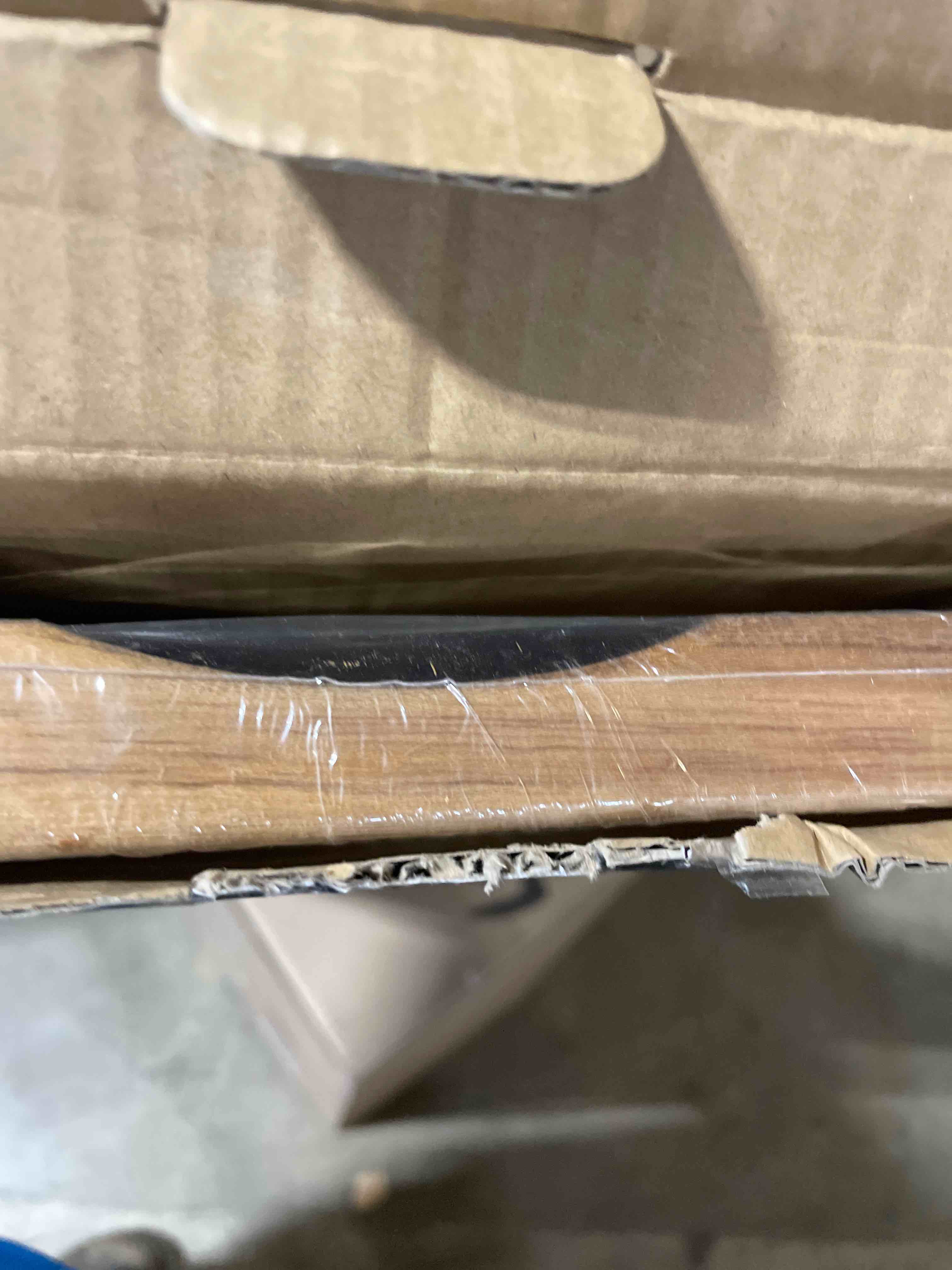 https://s3.amazonaws.com/lotting-images-prod/phillipi/BRN1925819_1760538734571.jpeg