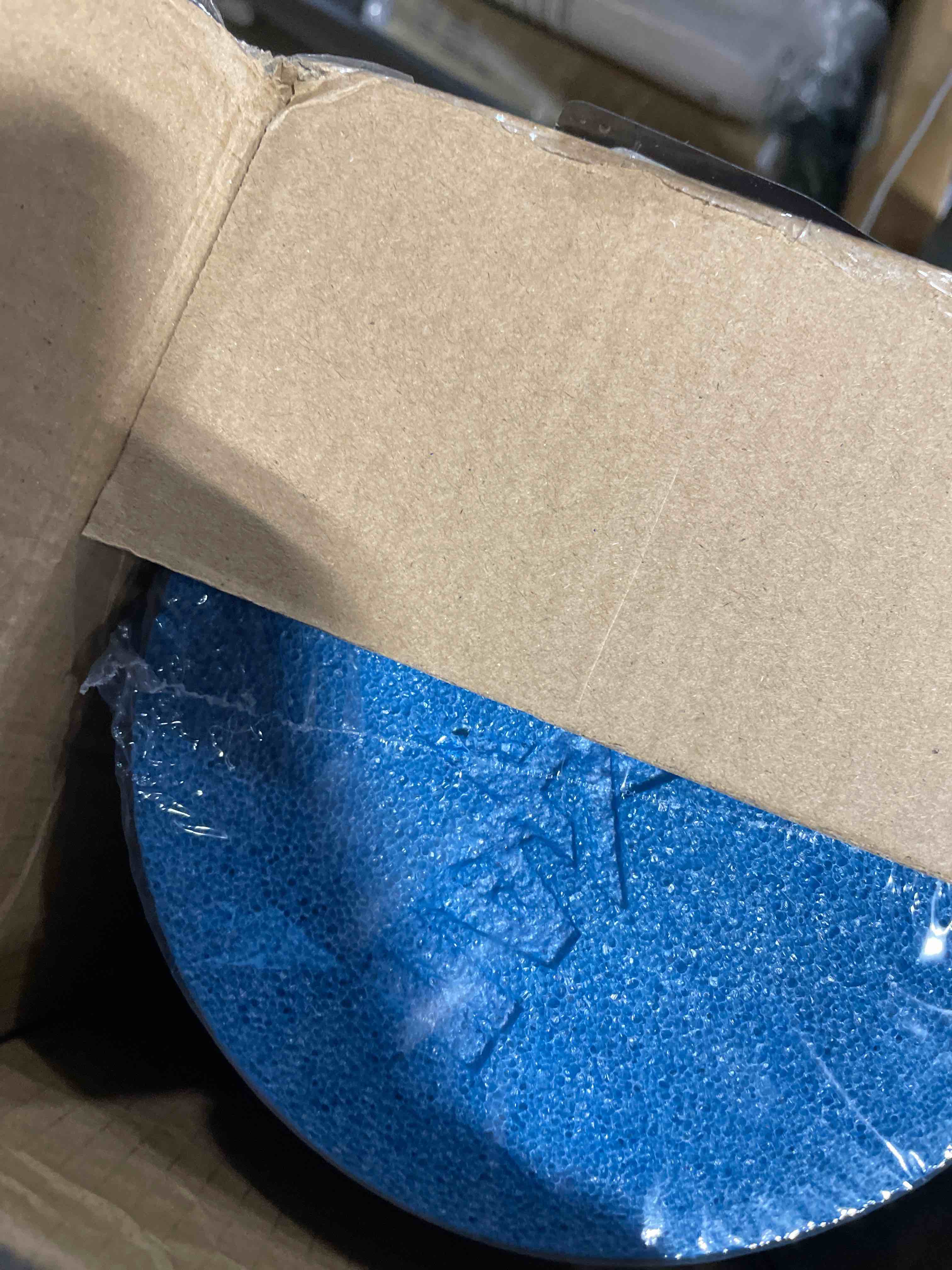 https://s3.amazonaws.com/lotting-images-prod/phillipi/BRN1925821_1760538937482.jpeg