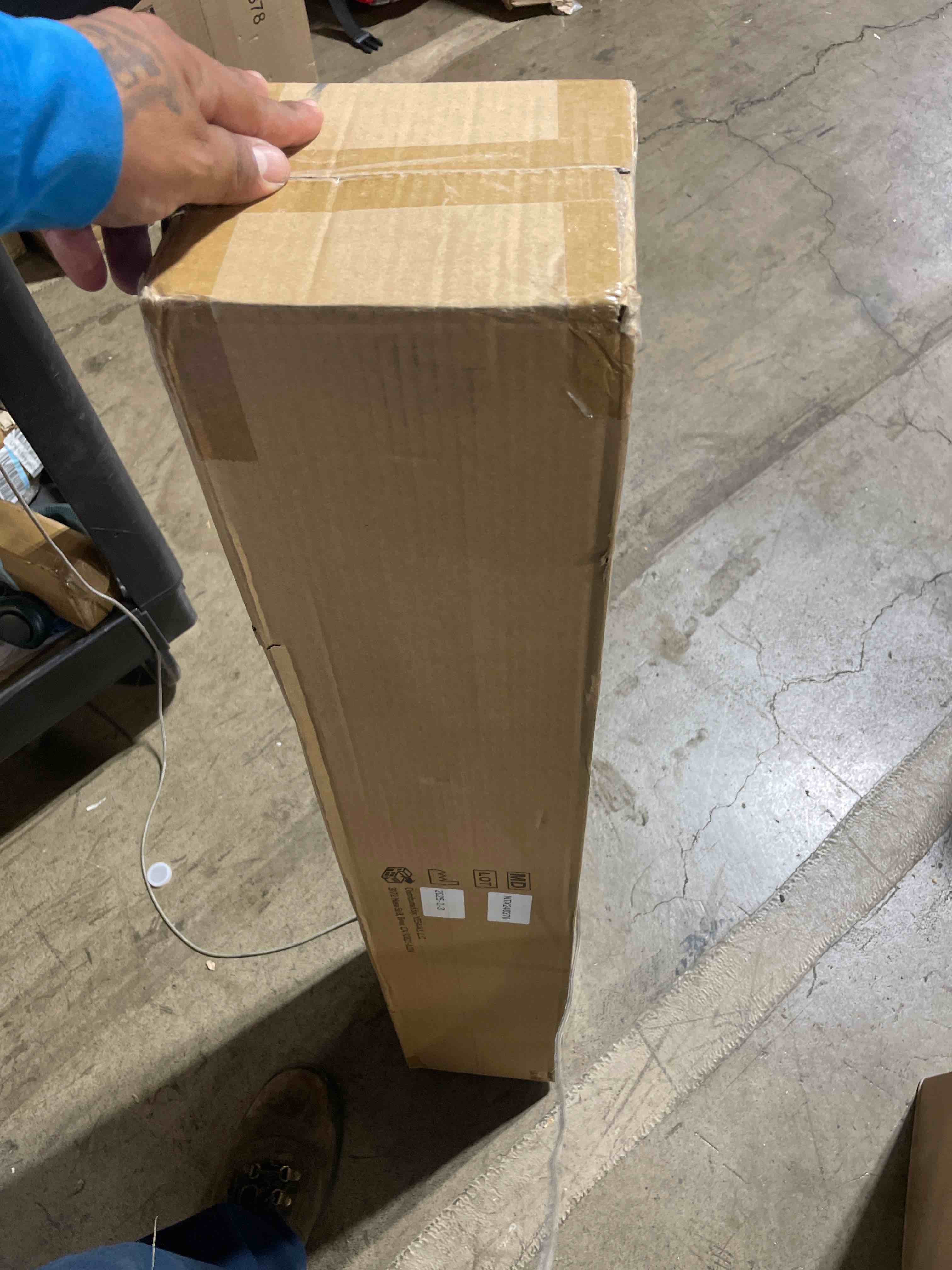 https://s3.amazonaws.com/lotting-images-prod/phillipi/BRN1925821_1760538942334.jpeg