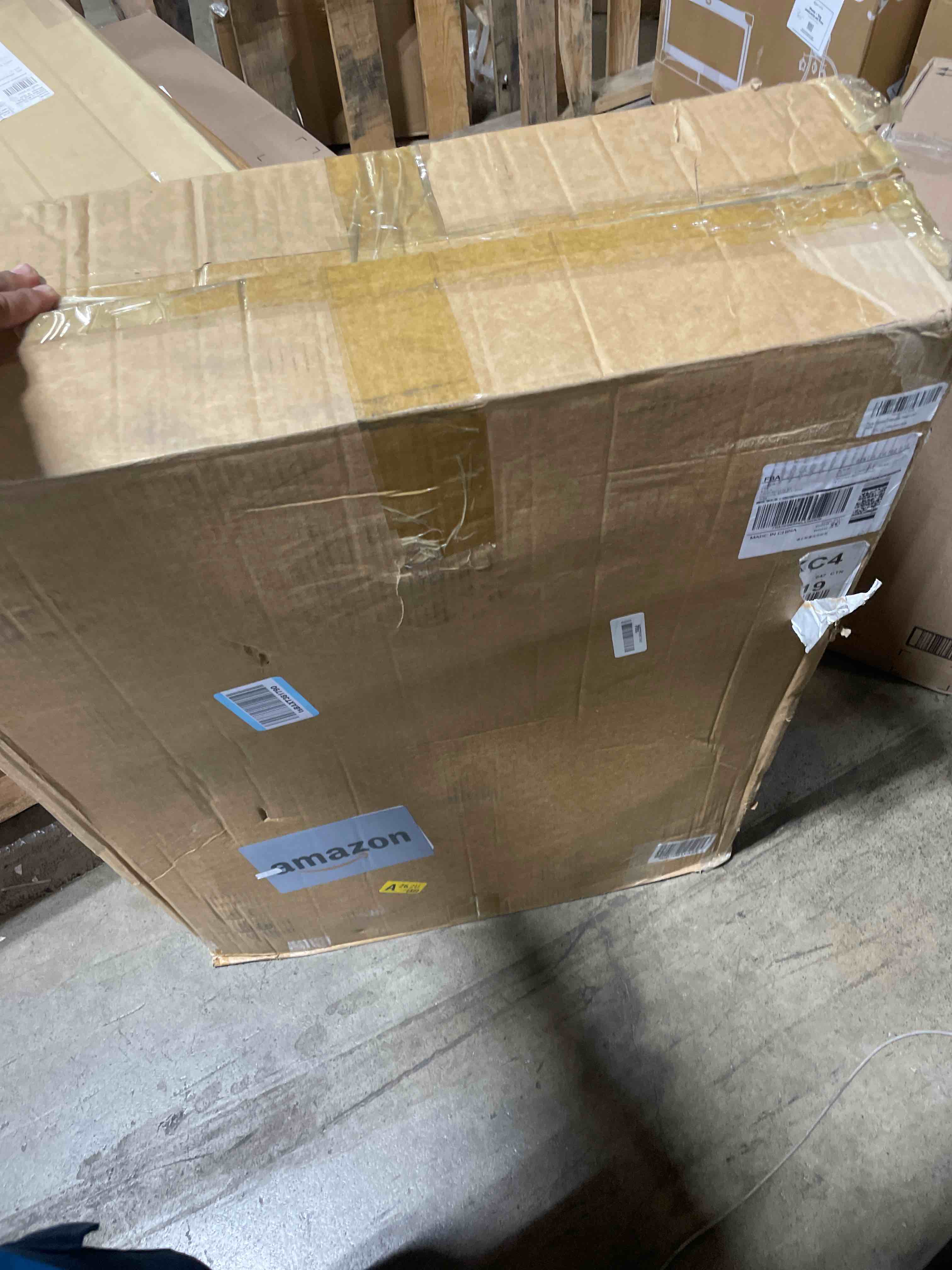 https://s3.amazonaws.com/lotting-images-prod/phillipi/BRN1925844_1760541137573.jpeg