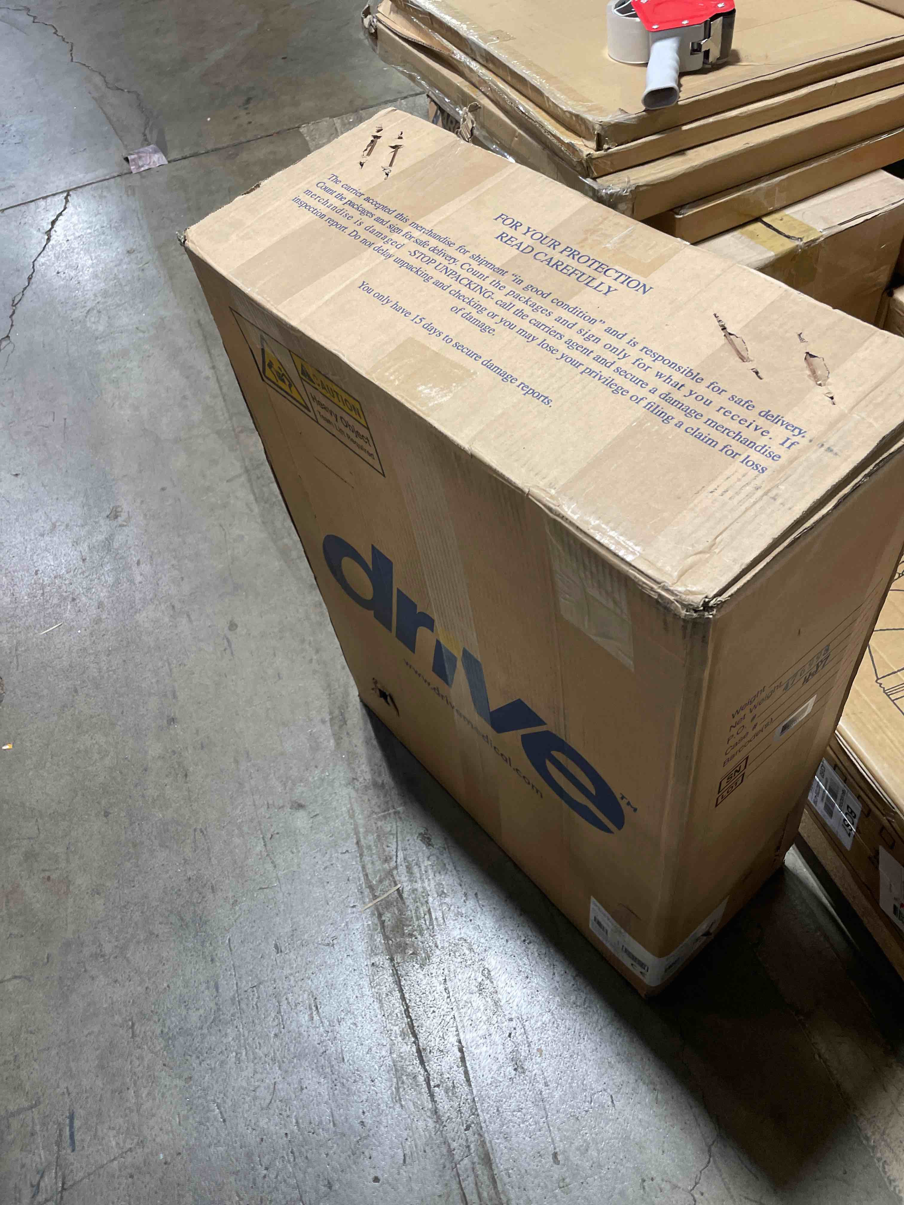 https://s3.amazonaws.com/lotting-images-prod/phillipi/BRN1925848_1760541627509.jpeg