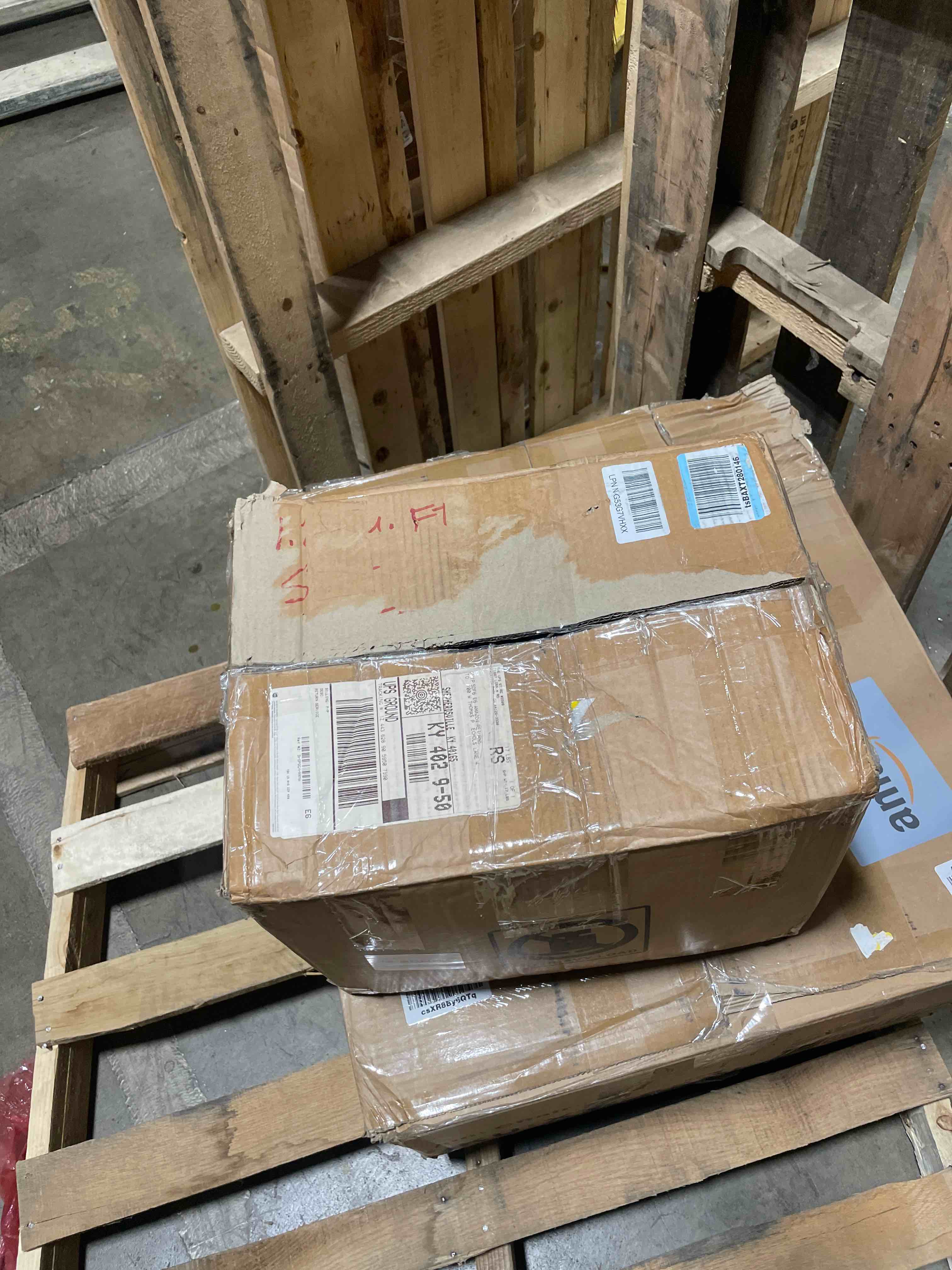 https://s3.amazonaws.com/lotting-images-prod/phillipi/BRN1925865_1760543681142.jpeg