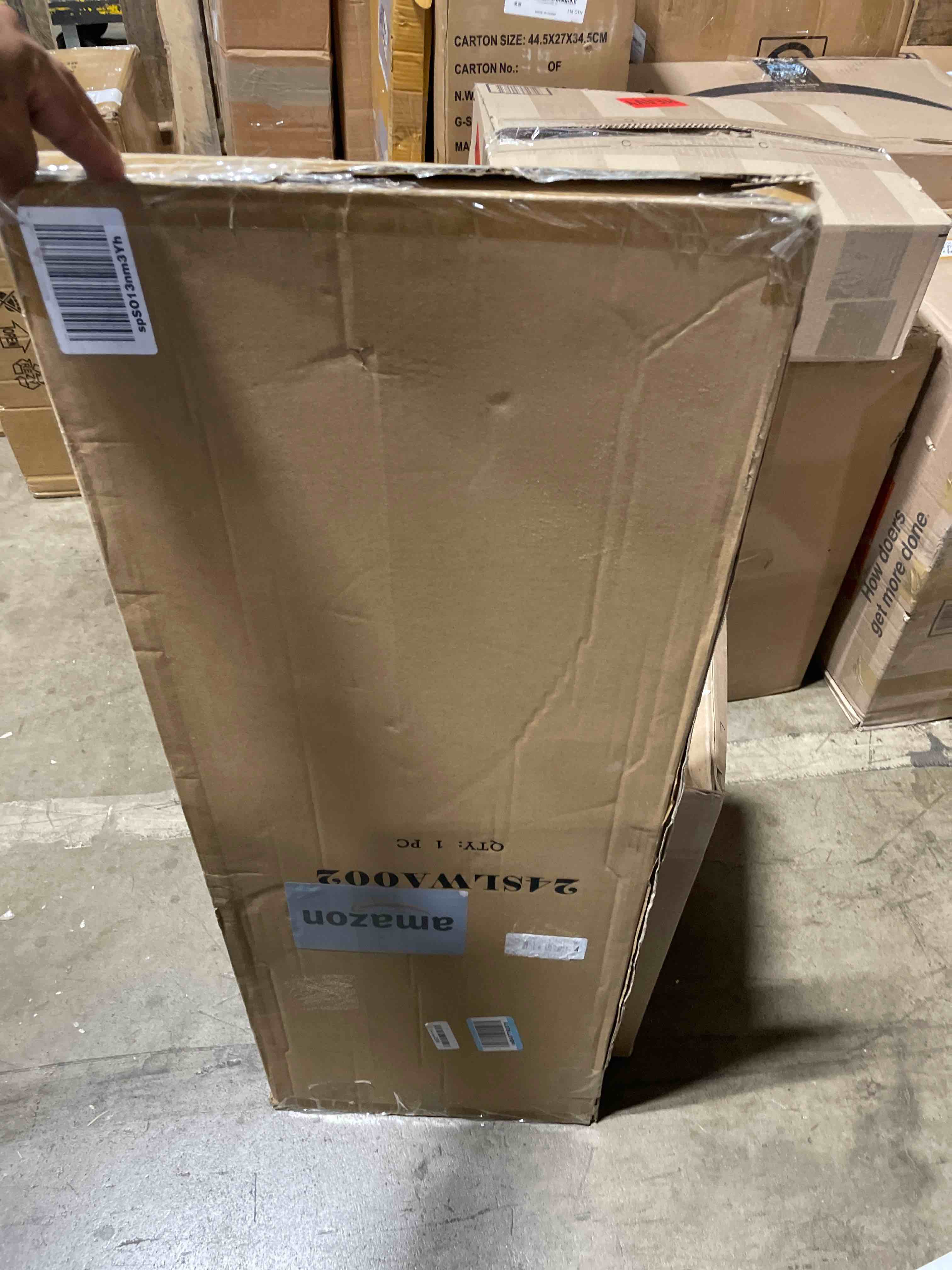 https://s3.amazonaws.com/lotting-images-prod/phillipi/BRN1925877_1760545193833.jpeg