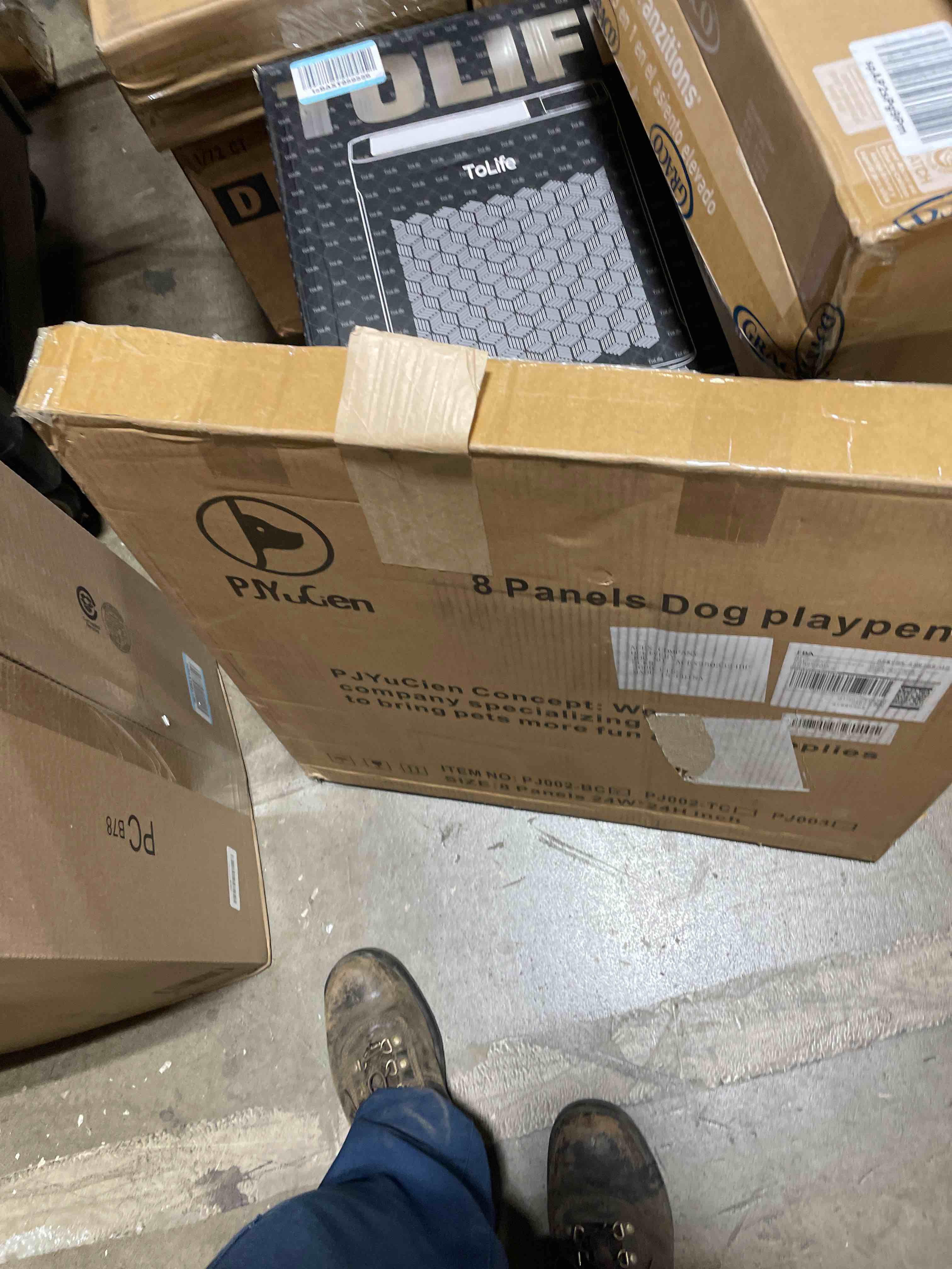 https://s3.amazonaws.com/lotting-images-prod/phillipi/BRN1925882_1760545793729.jpeg