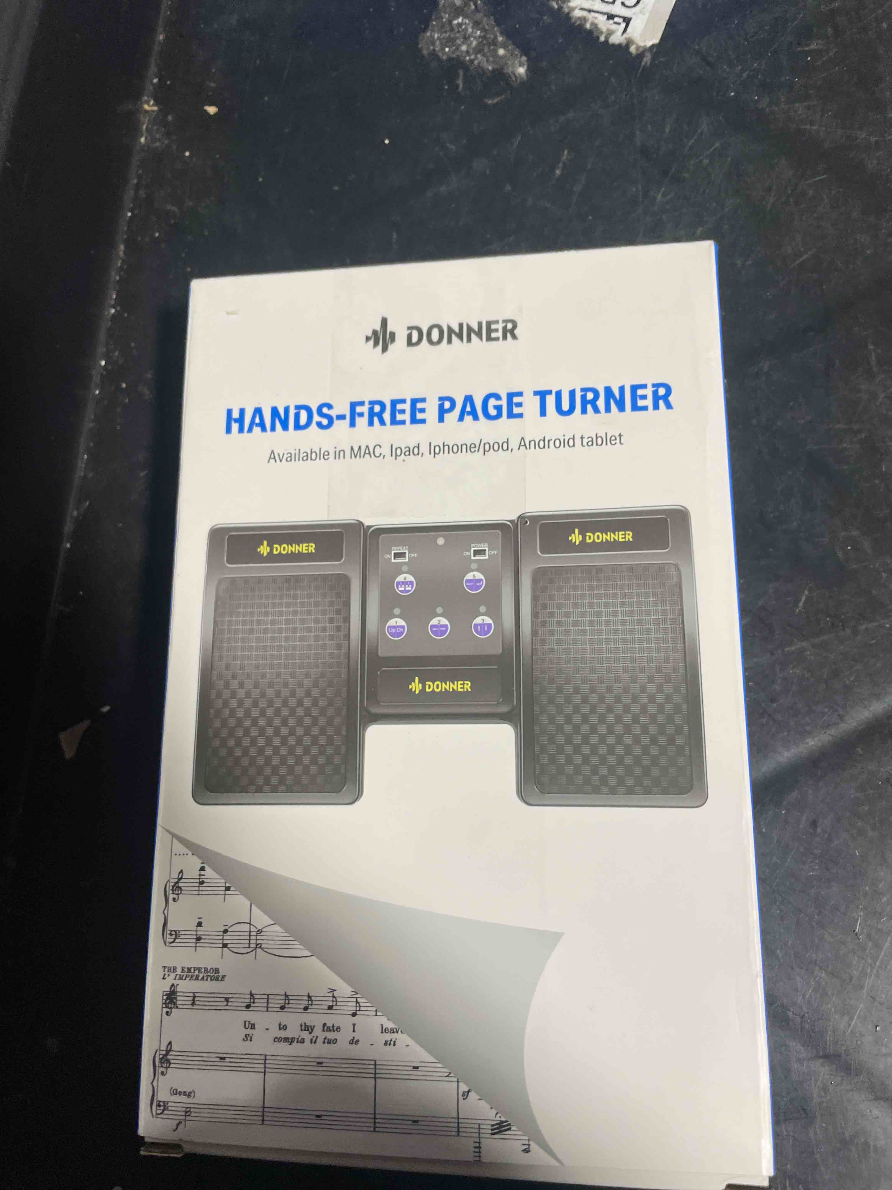 Donner Wireless Bluetooth Page Turner Pedal for iPad Tablets Phone Foot Pedal Rechargeable,Black