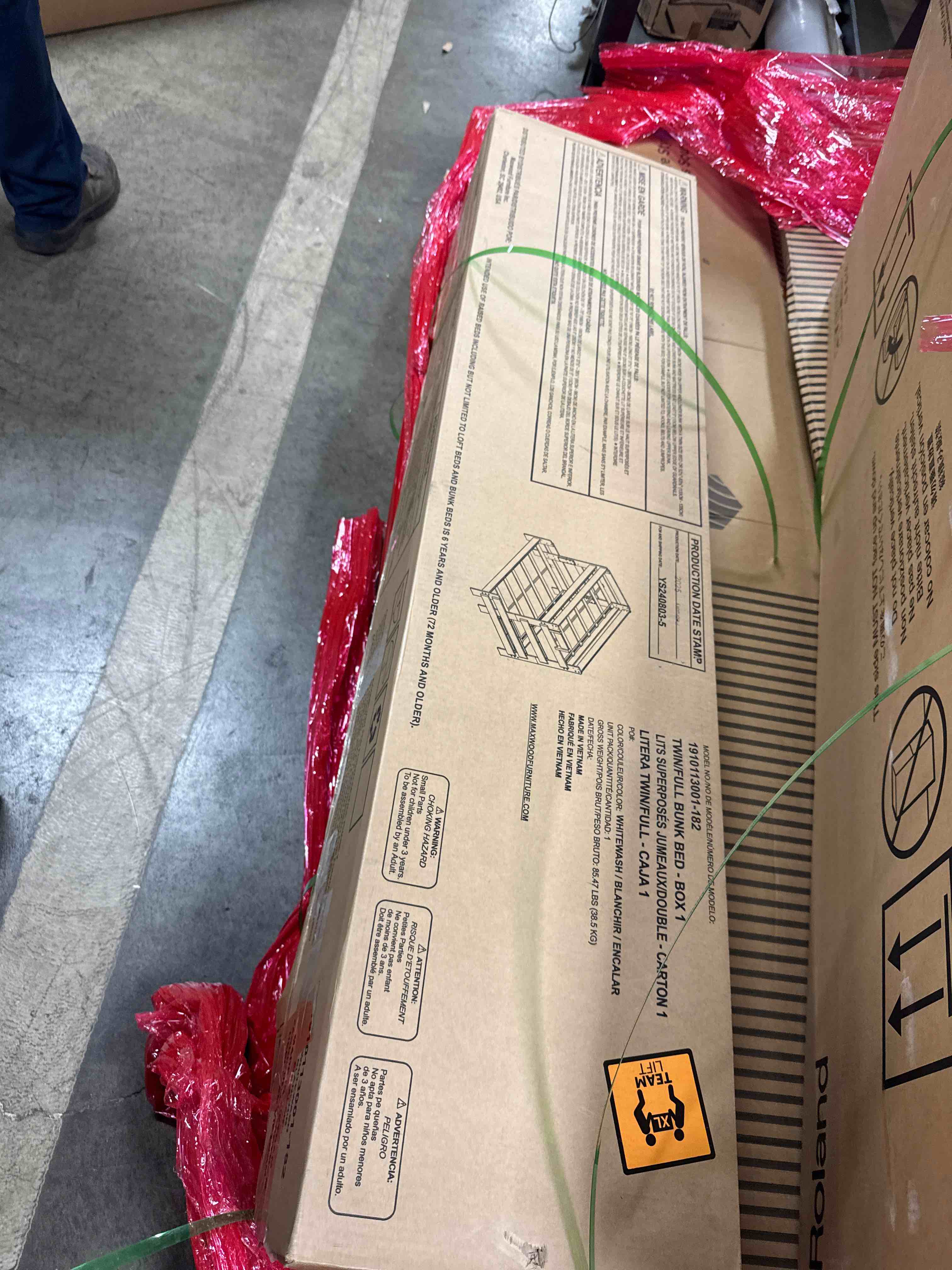https://s3.amazonaws.com/lotting-images-prod/phillipi/BRN1925955_1760982942805.jpeg