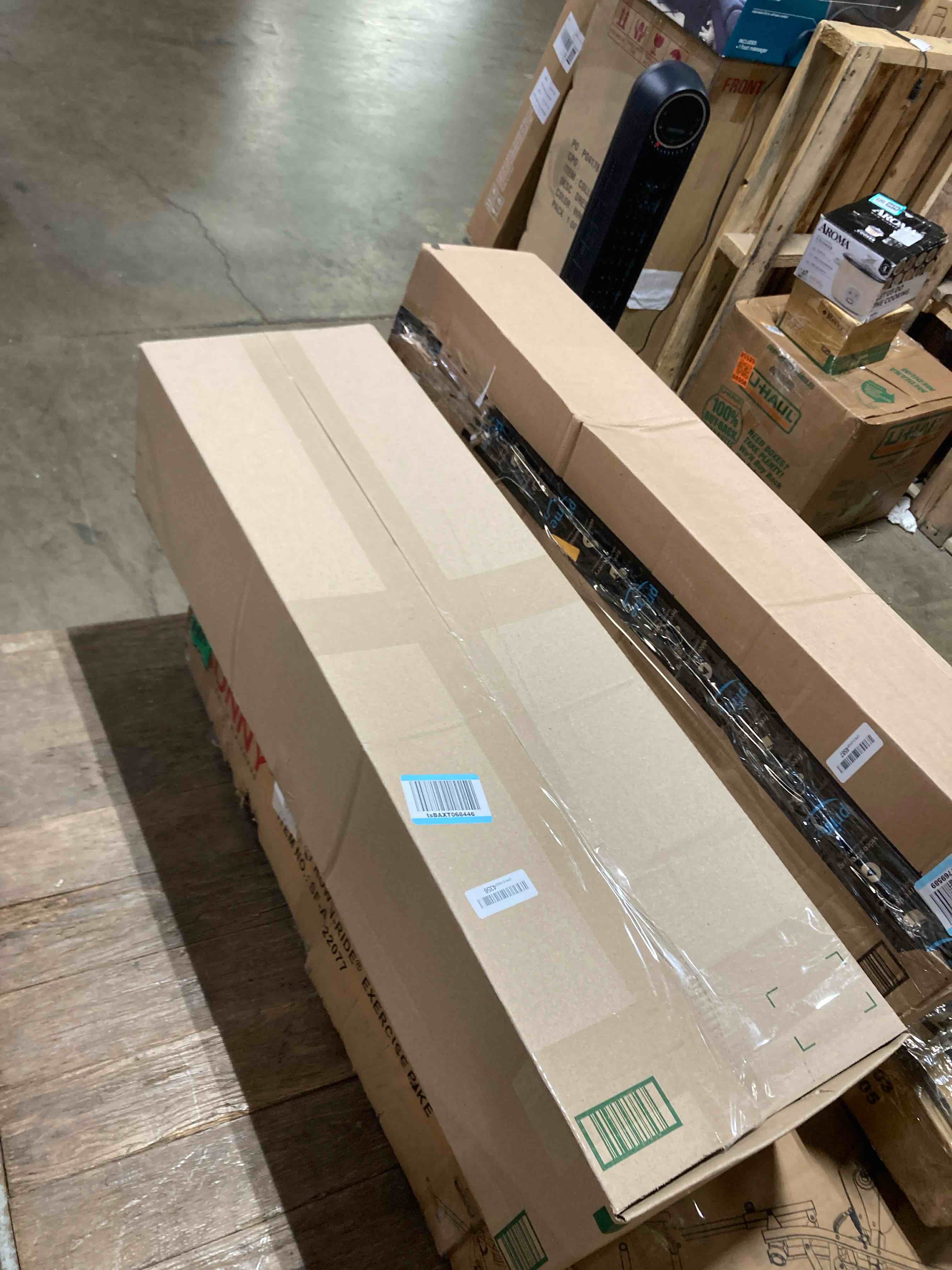 https://s3.amazonaws.com/lotting-images-prod/phillipi/BRN1927972_1751296165513.jpeg