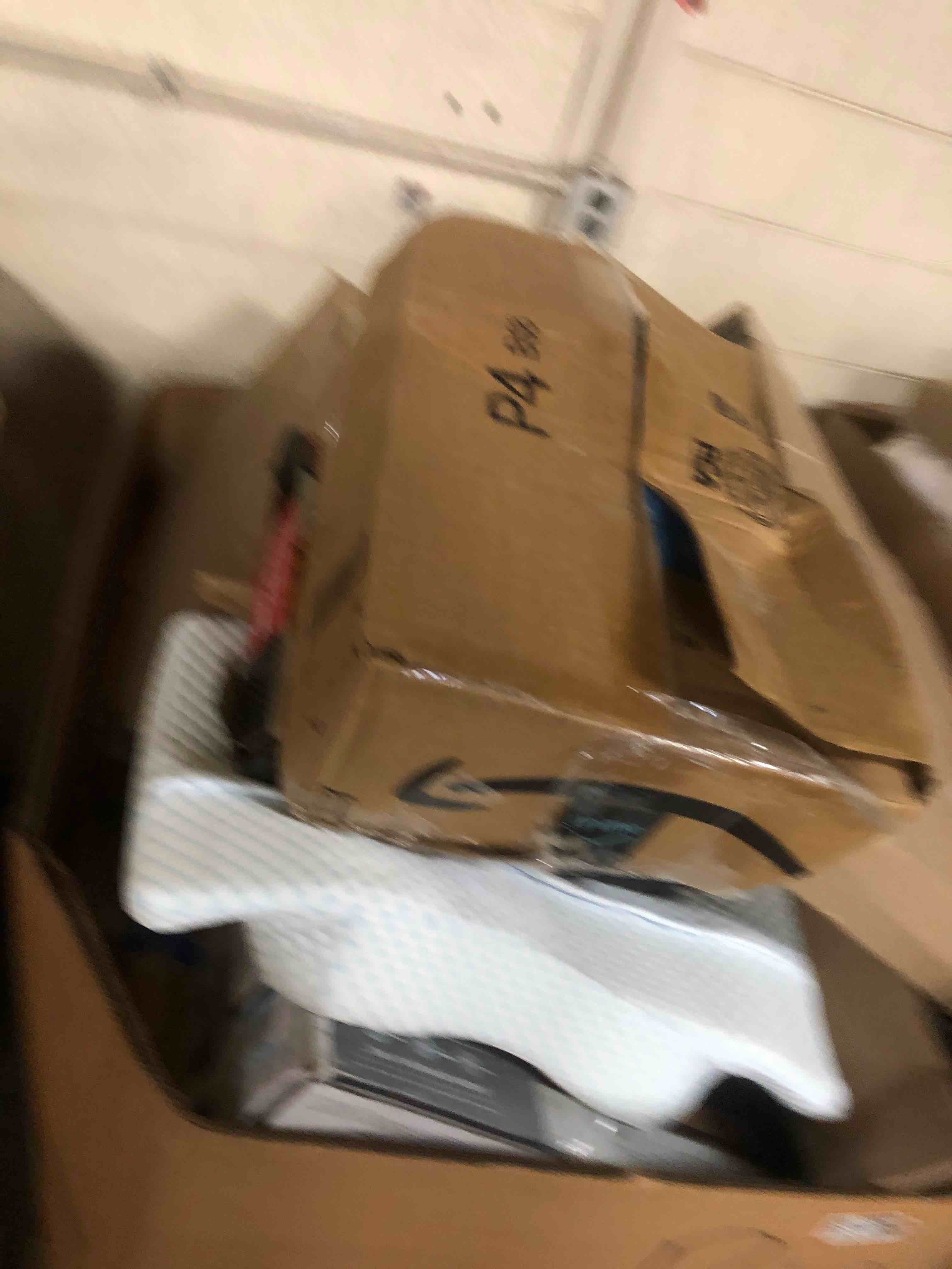 https://s3.amazonaws.com/lotting-images-prod/phillipi/BRN1928129_1752603431408.jpeg