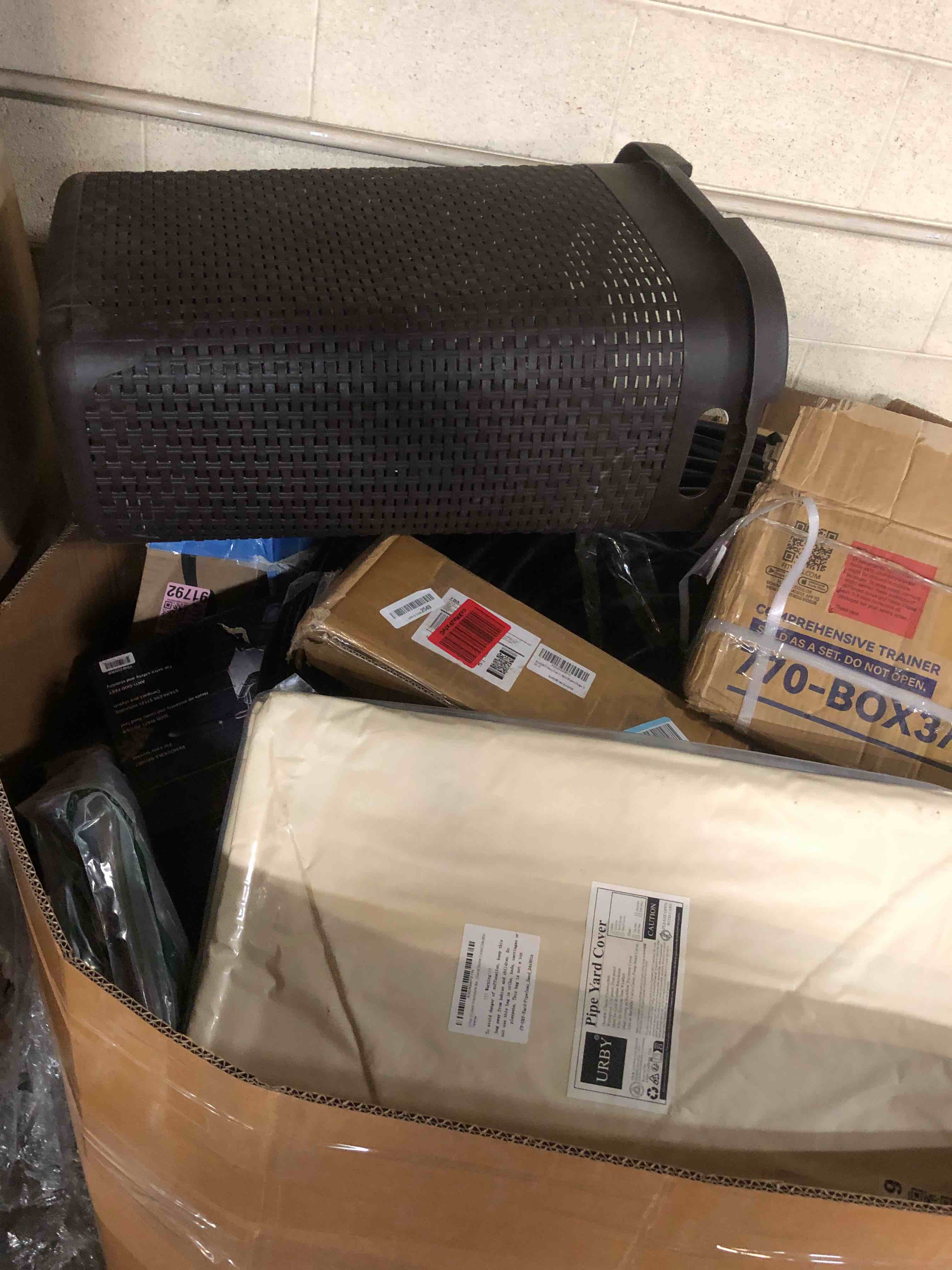 https://s3.amazonaws.com/lotting-images-prod/phillipi/BRN1928130_1752603476250.jpeg