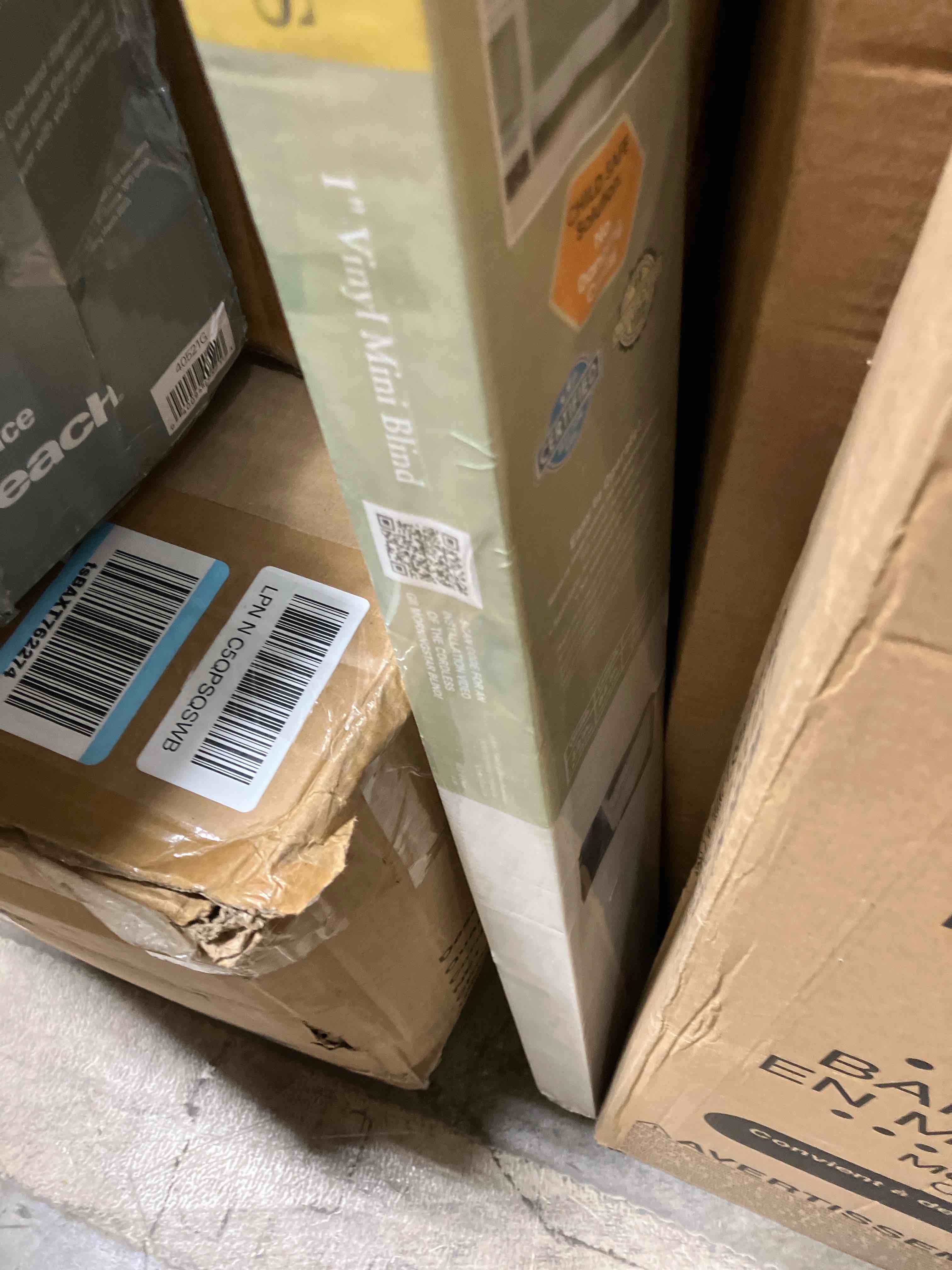https://s3.amazonaws.com/lotting-images-prod/phillipi/BRN1928207_1752767136600.jpeg