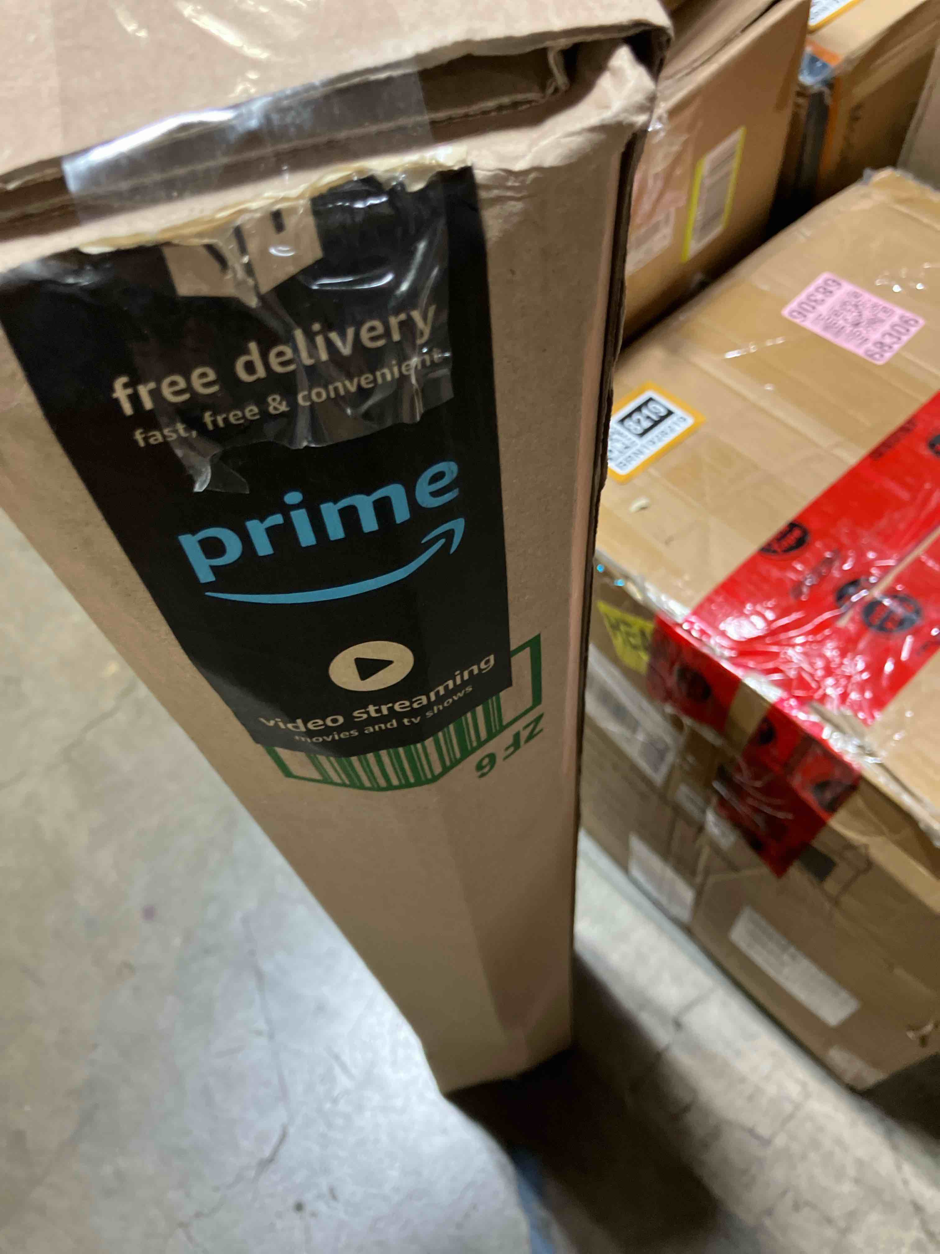 https://s3.amazonaws.com/lotting-images-prod/phillipi/BRN1928217_1752766265433.jpeg
