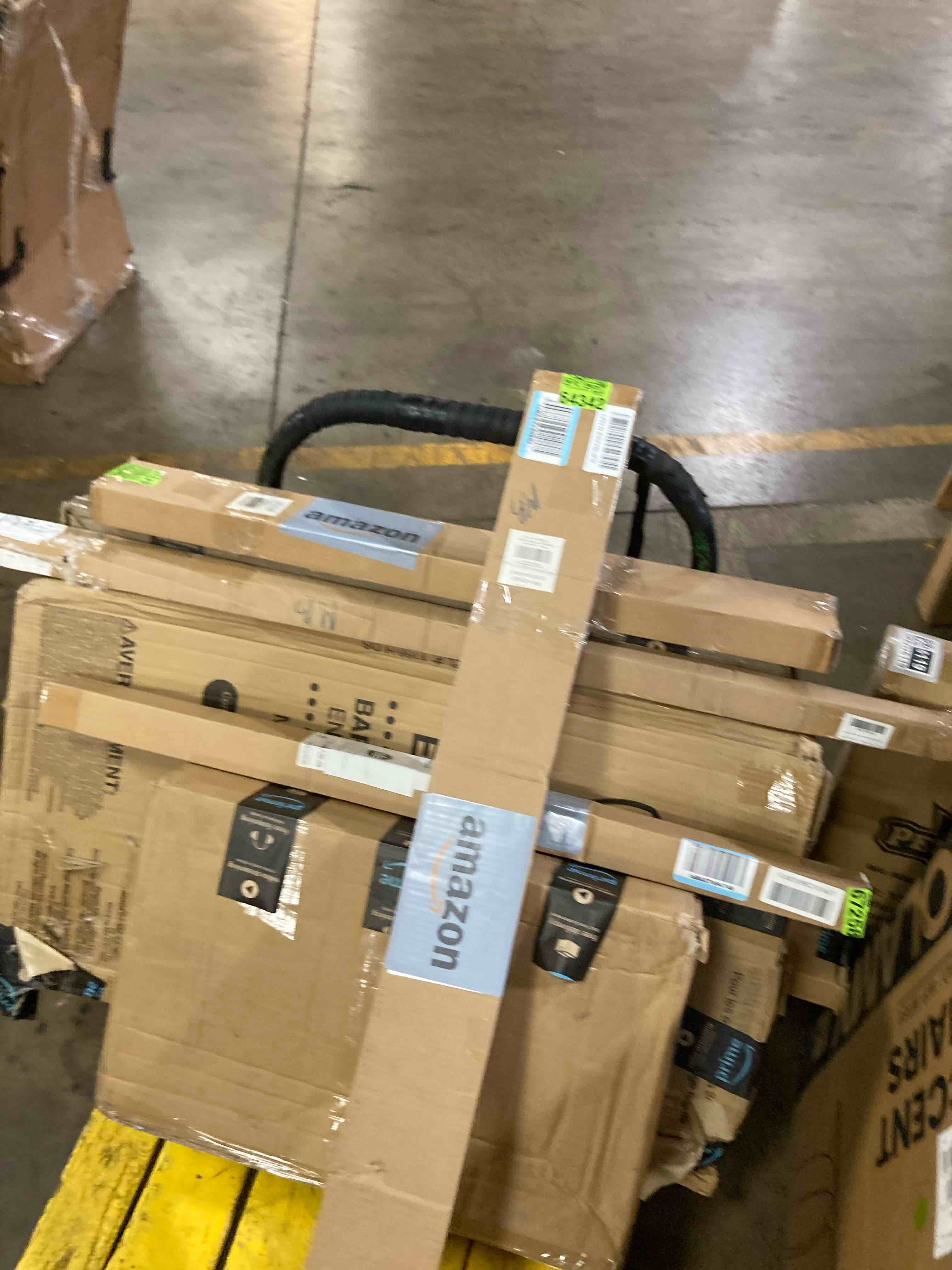 https://s3.amazonaws.com/lotting-images-prod/phillipi/BRN1928294_1752777070904.jpeg