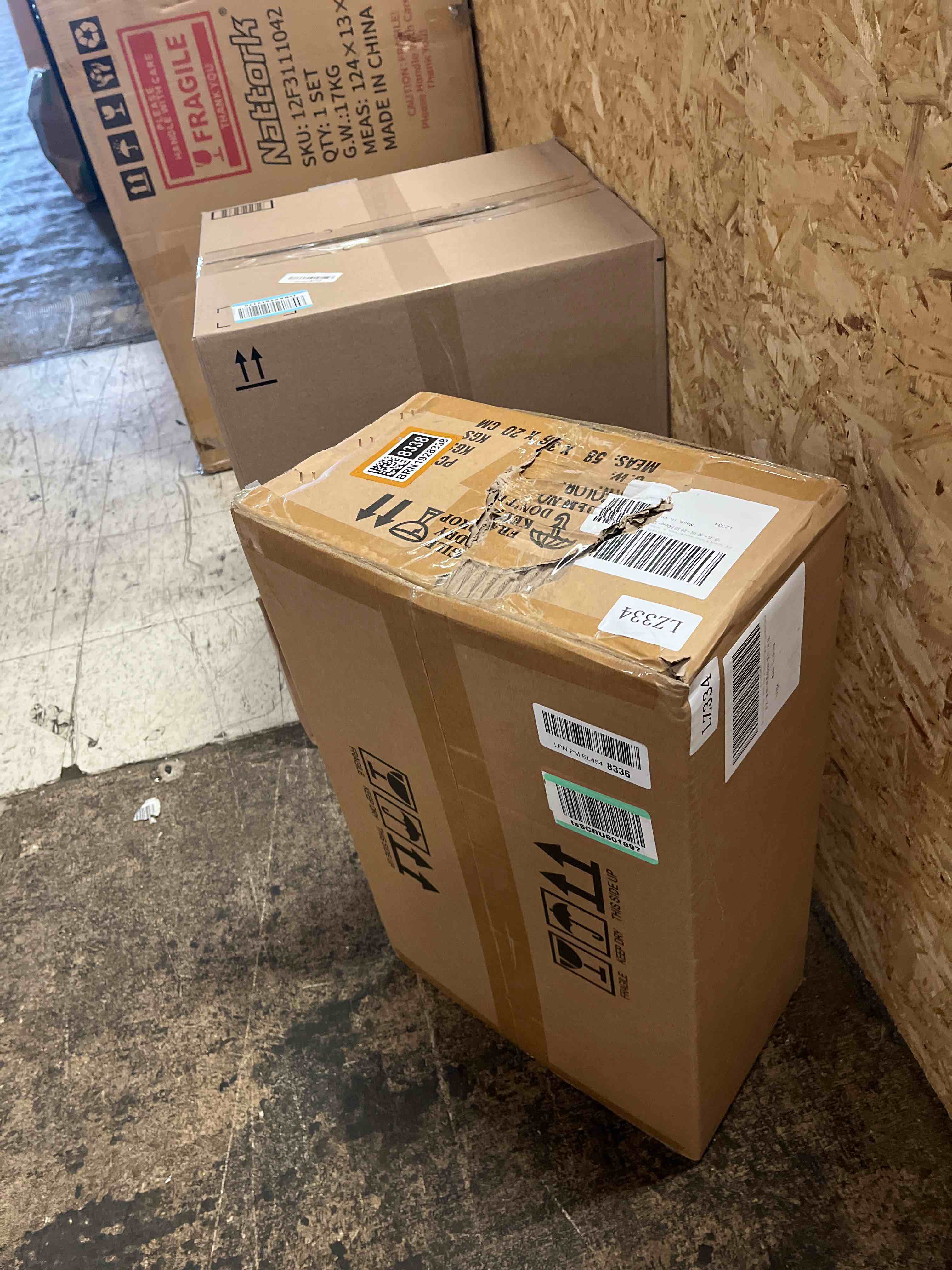 https://s3.amazonaws.com/lotting-images-prod/phillipi/BRN1928338_1756227337518.jpeg