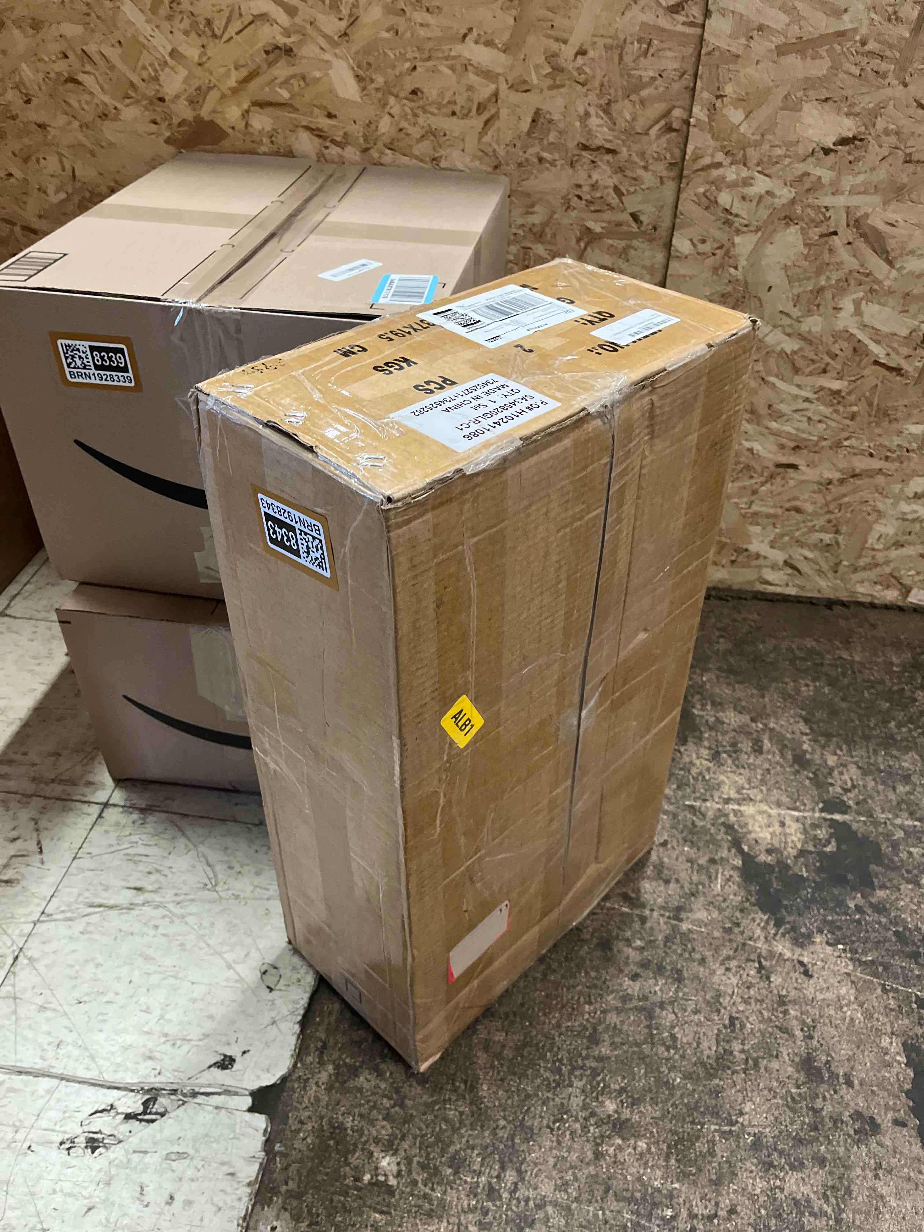 https://s3.amazonaws.com/lotting-images-prod/phillipi/BRN1928343_1756227801055.jpeg