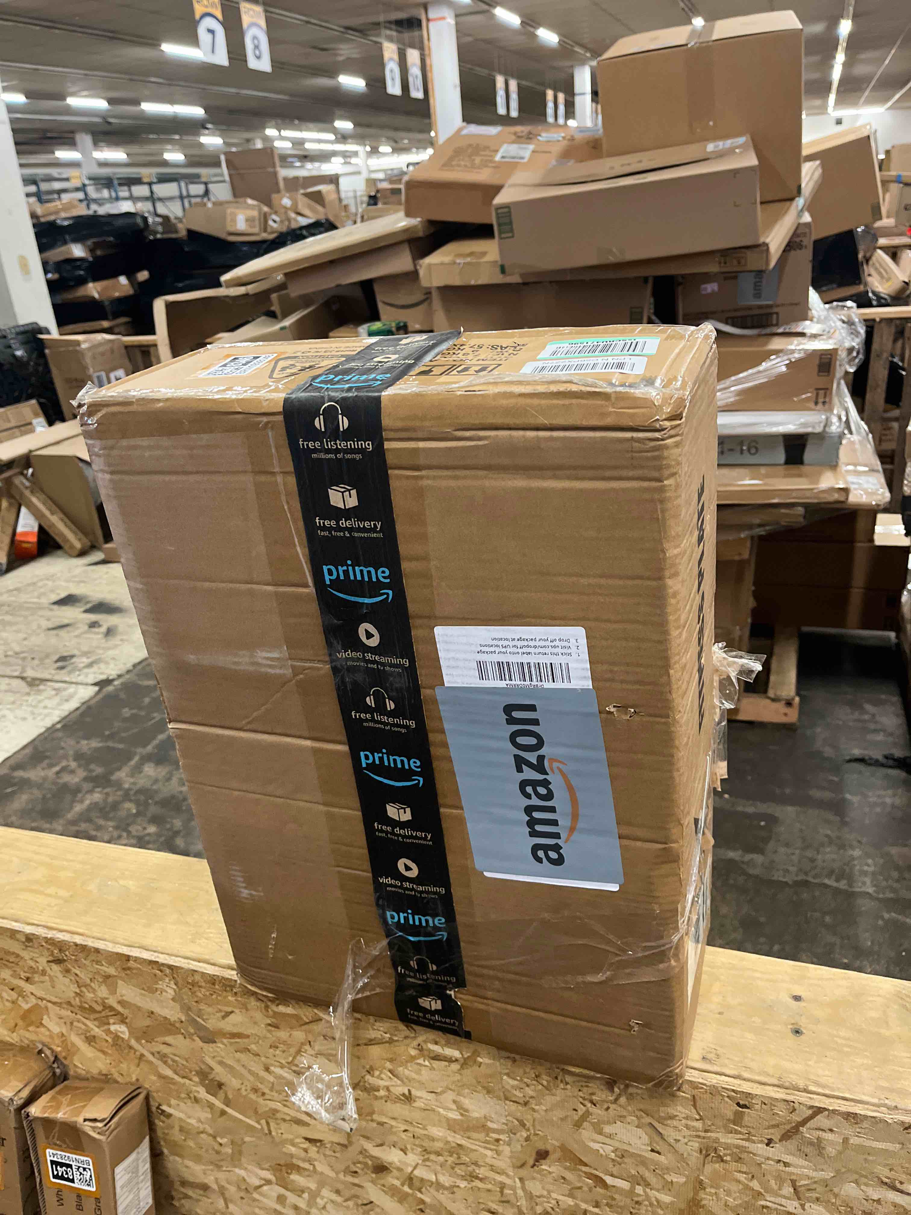 https://s3.amazonaws.com/lotting-images-prod/phillipi/BRN1928346_1756227942466.jpeg