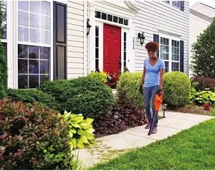 Black+Decker - Black+Decker Max 20V Cordless Sweeper  - Orange