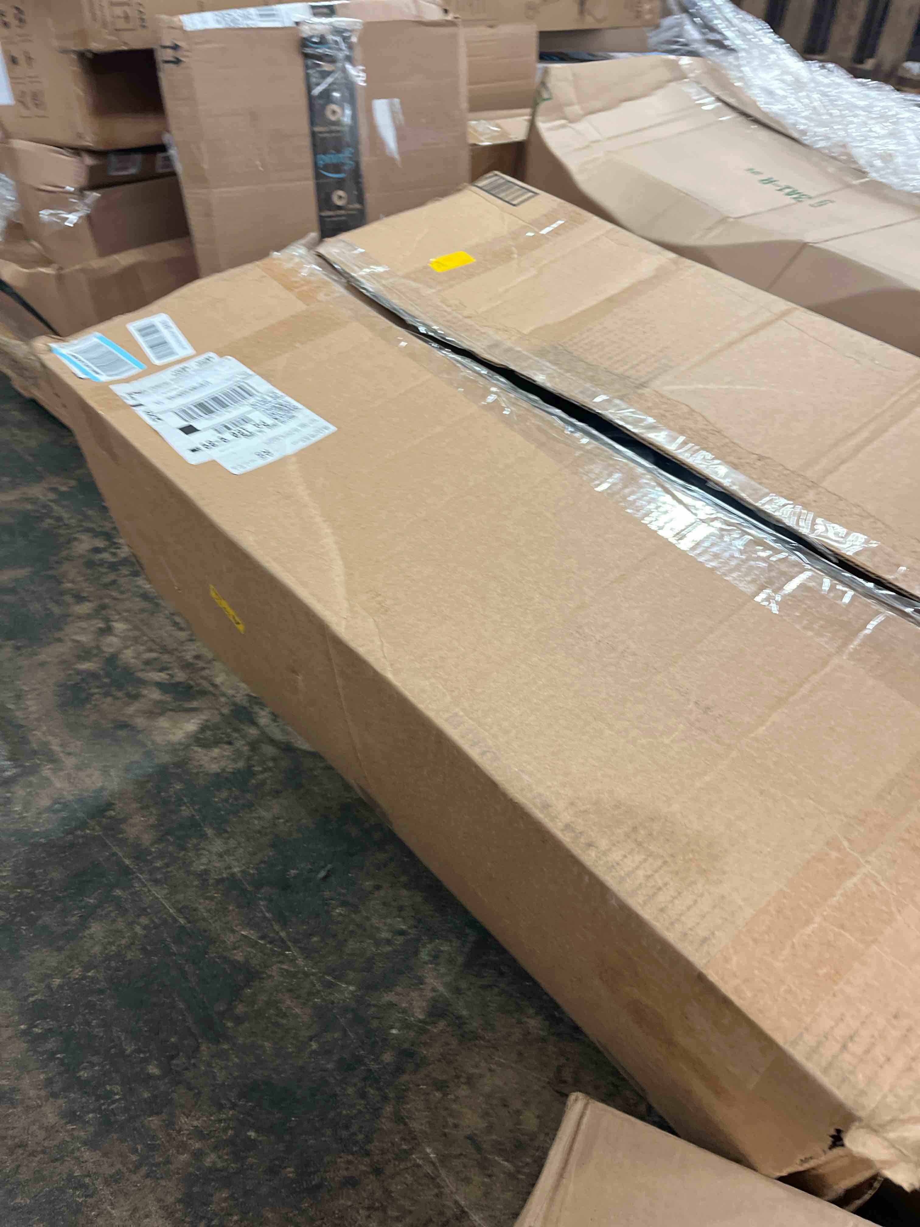 https://s3.amazonaws.com/lotting-images-prod/phillipi/BRN1928466_1756229237698.jpeg