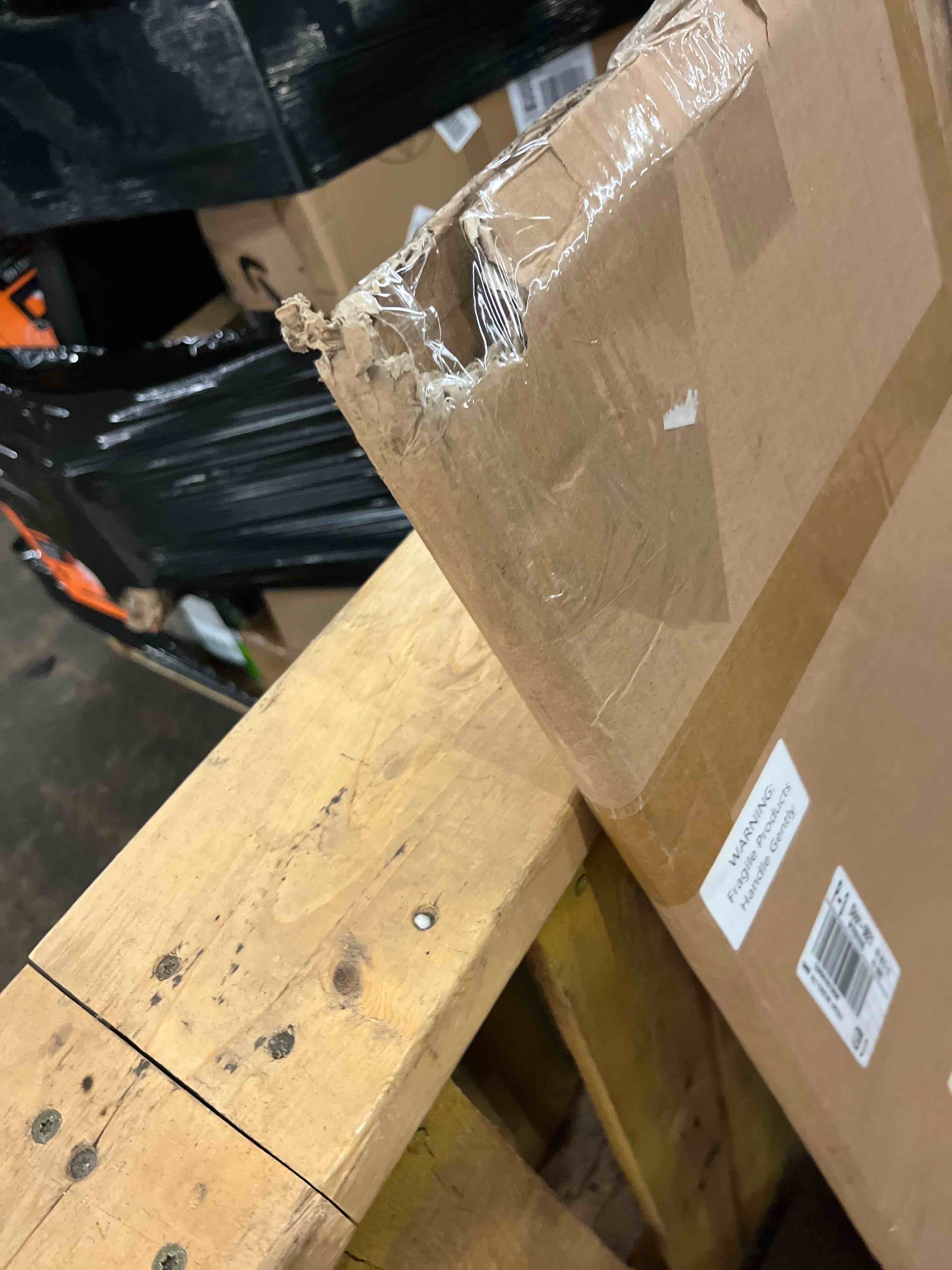 https://s3.amazonaws.com/lotting-images-prod/phillipi/BRN1928564_1756266101542.jpeg