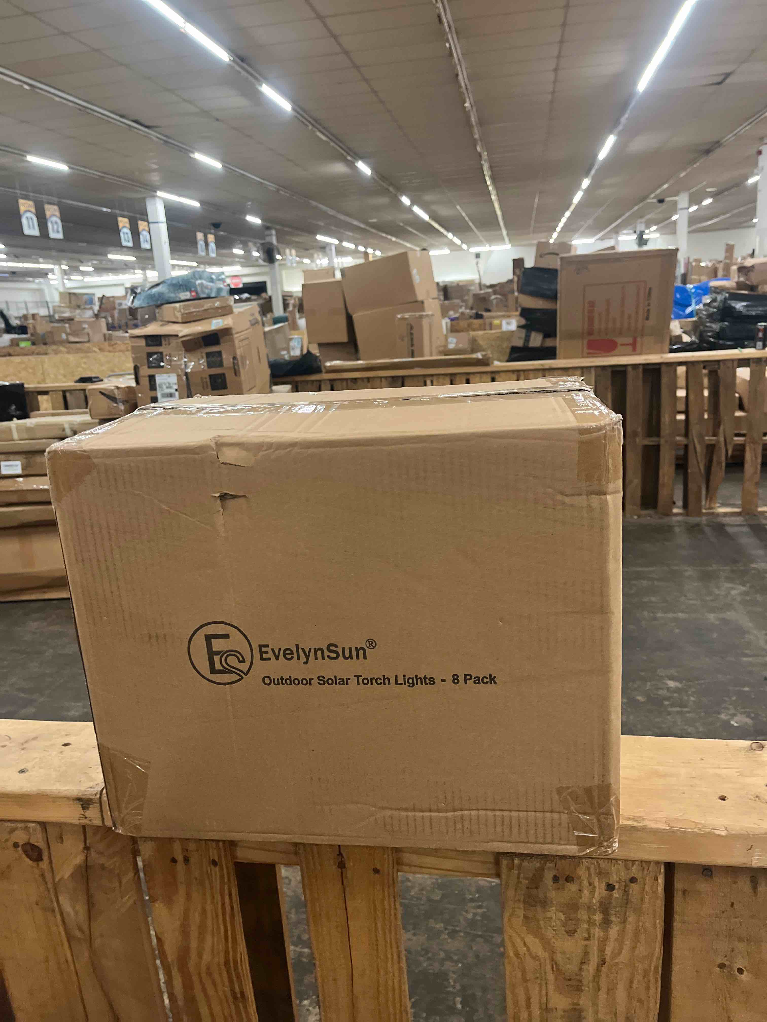 https://s3.amazonaws.com/lotting-images-prod/phillipi/BRN1928619_1756272106609.jpeg