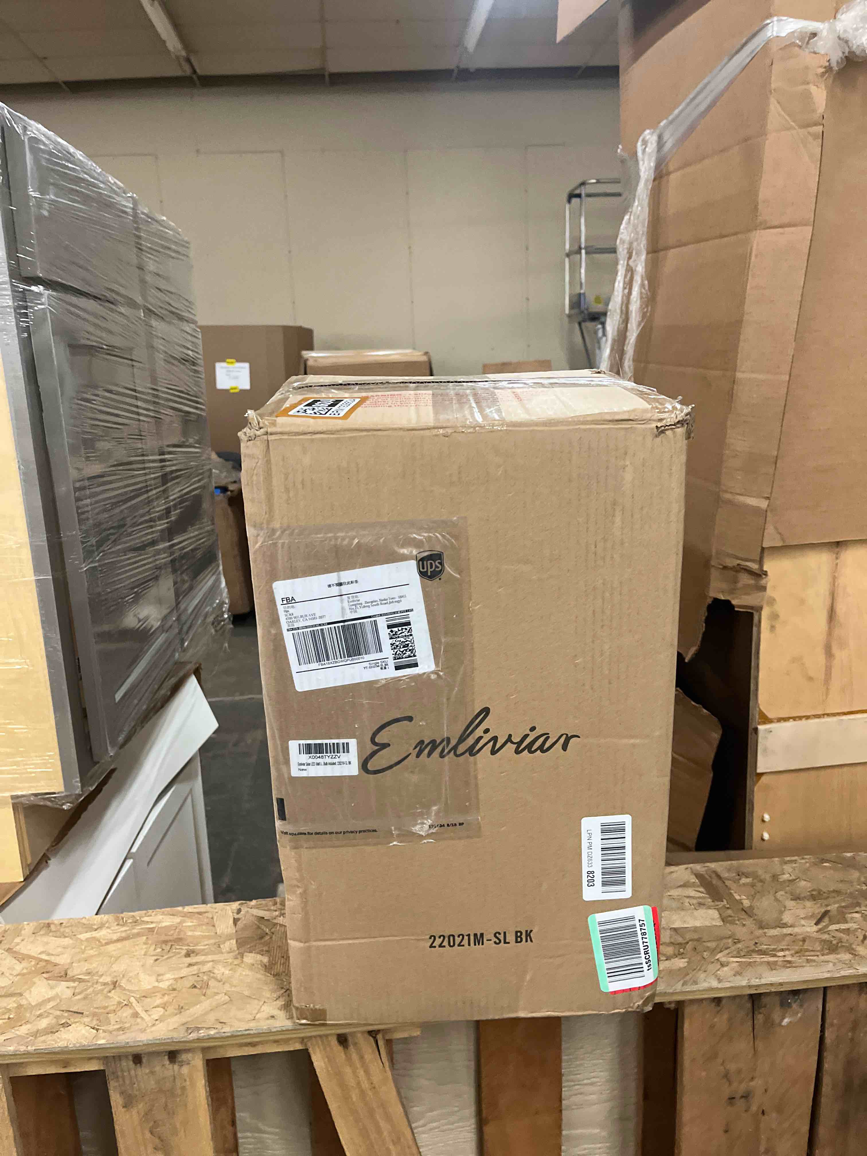 https://s3.amazonaws.com/lotting-images-prod/phillipi/BRN1928624_1756271752578.jpeg