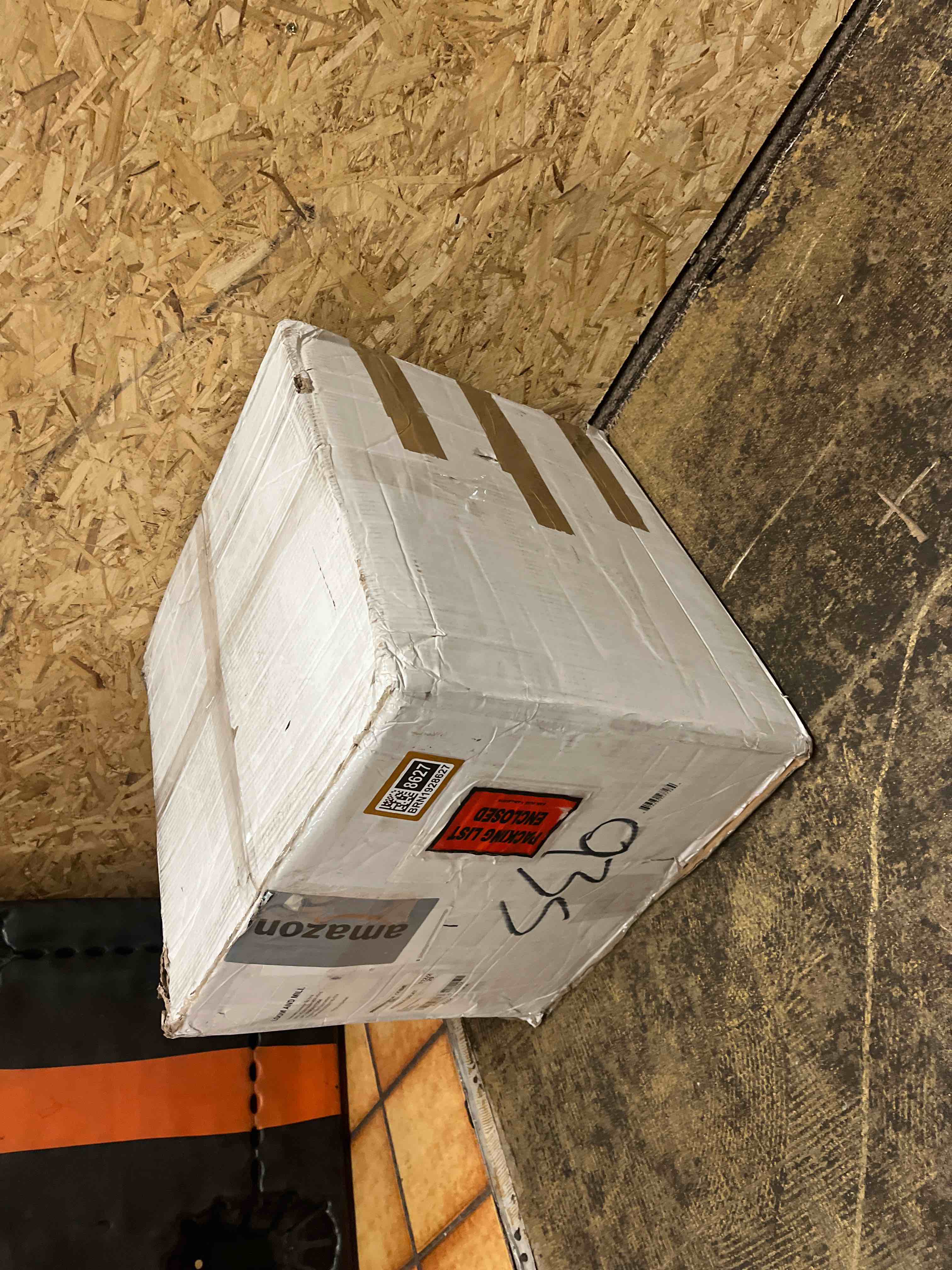 https://s3.amazonaws.com/lotting-images-prod/phillipi/BRN1928627_1756392174268.jpeg