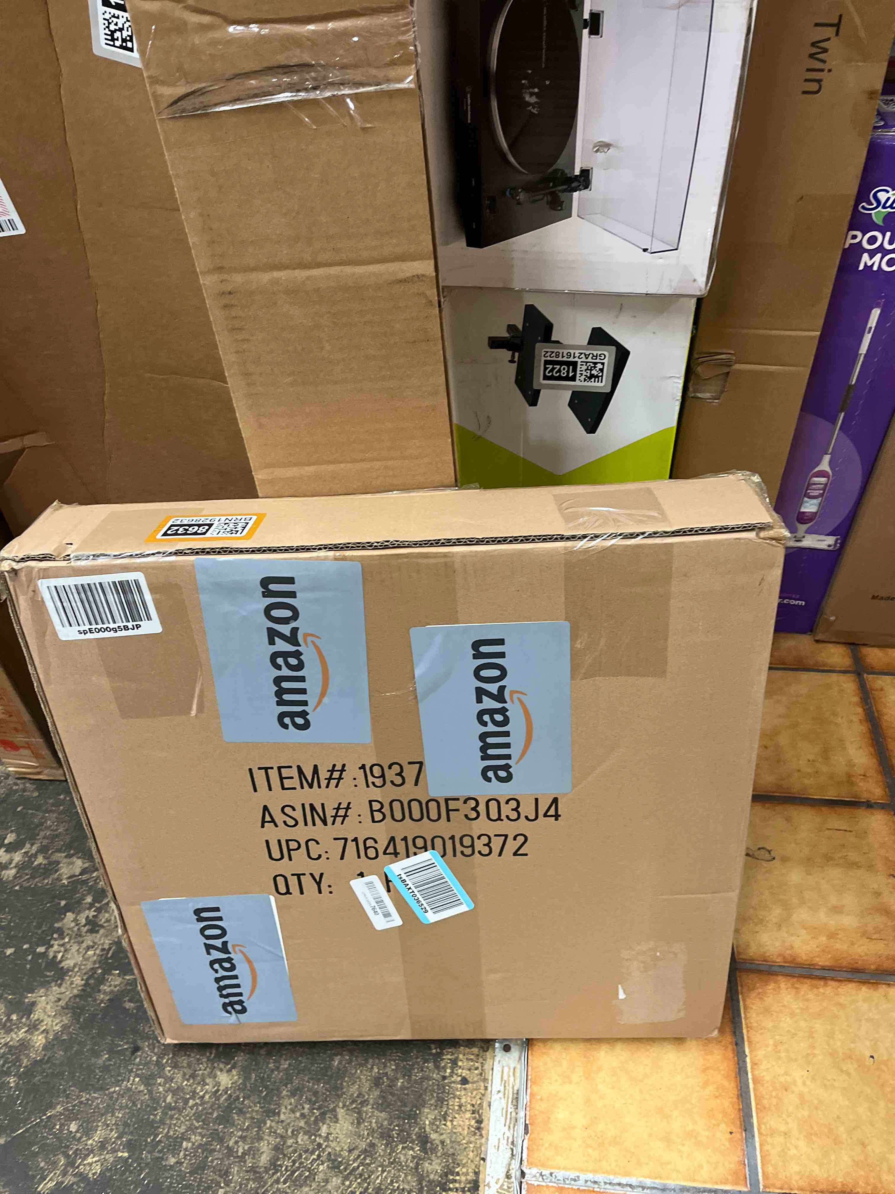 https://s3.amazonaws.com/lotting-images-prod/phillipi/BRN1928632_1756392833415.jpeg