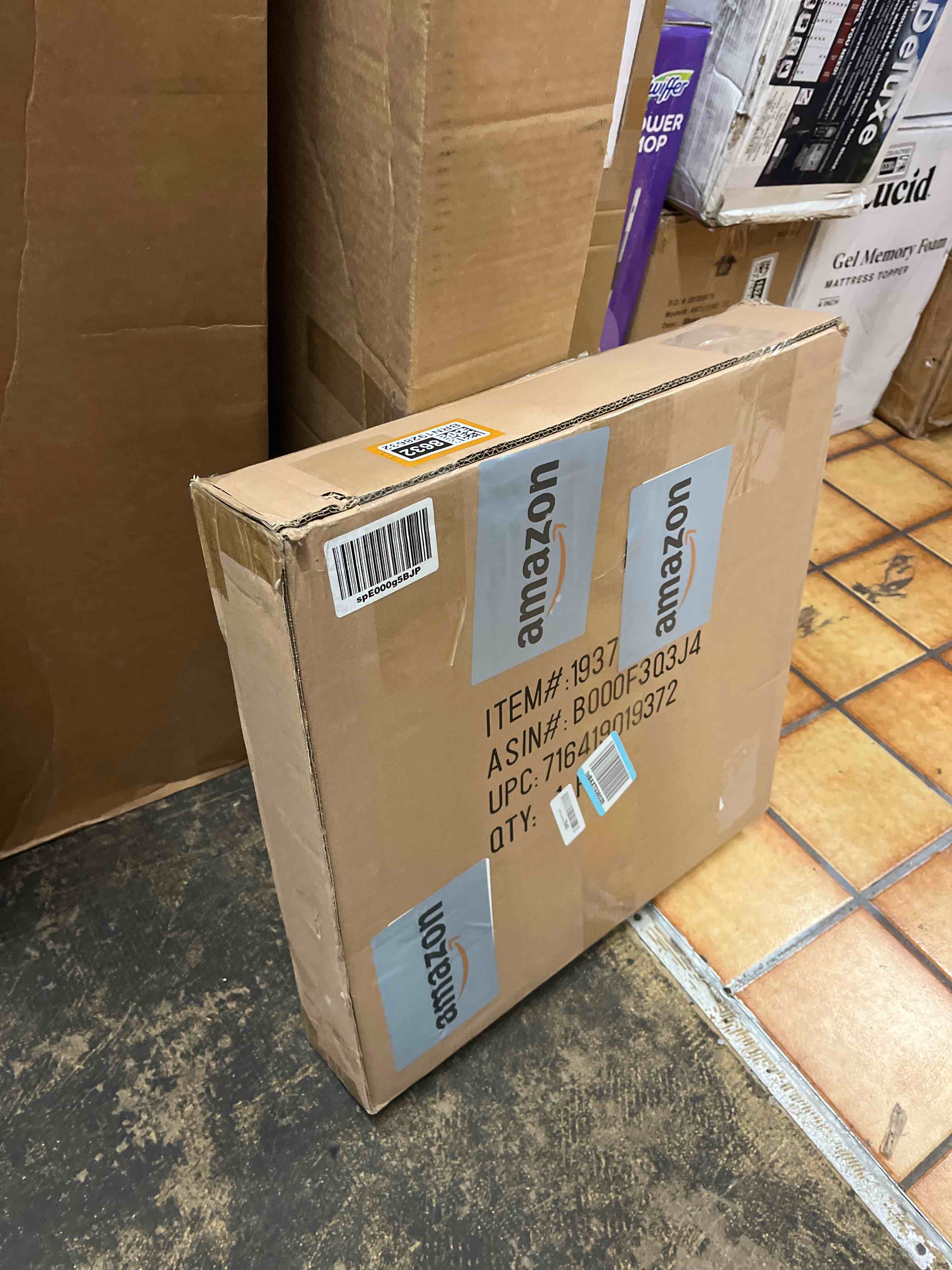 https://s3.amazonaws.com/lotting-images-prod/phillipi/BRN1928632_1756392836429.jpeg