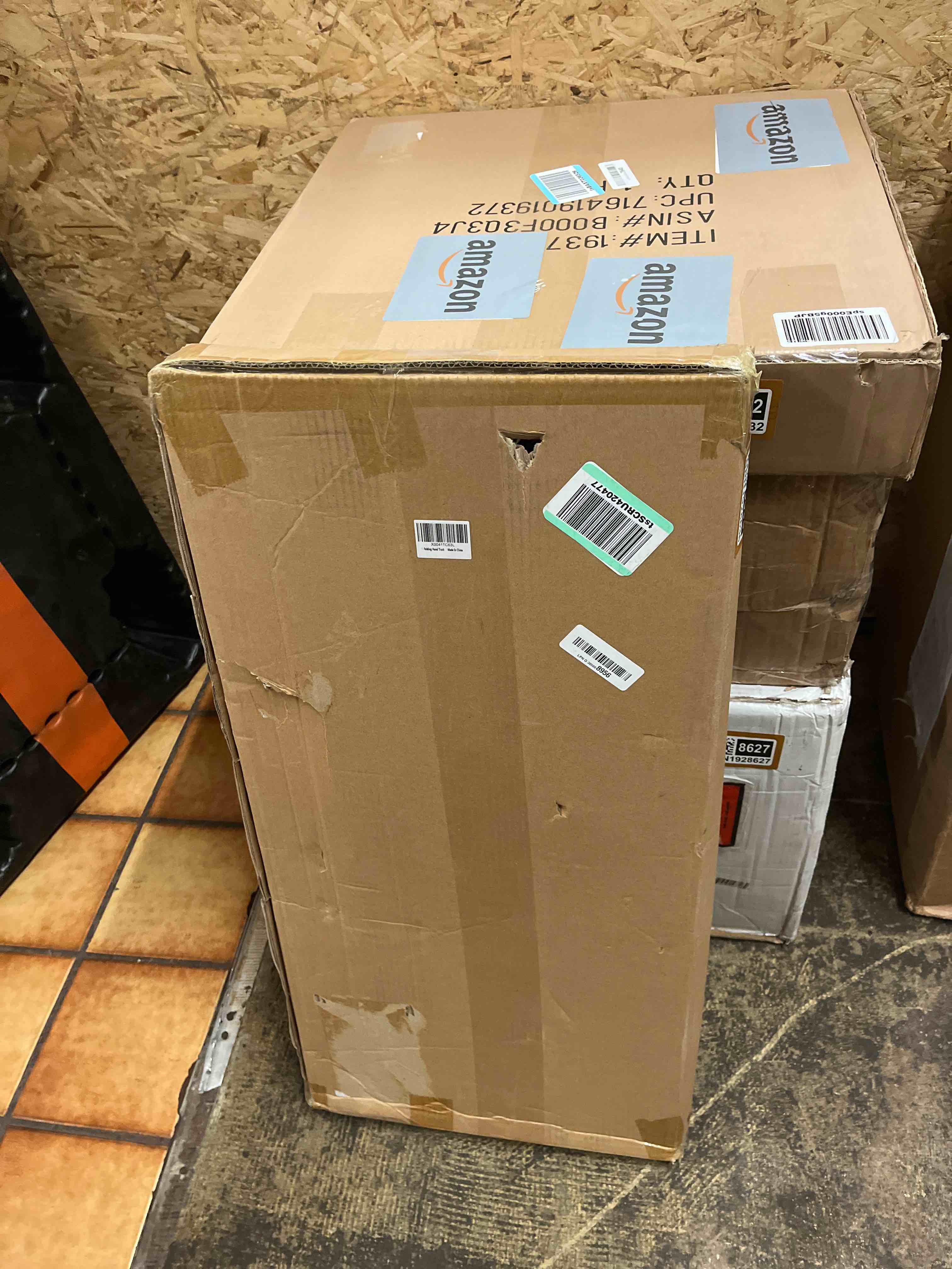 https://s3.amazonaws.com/lotting-images-prod/phillipi/BRN1928636_1756393216975.jpeg