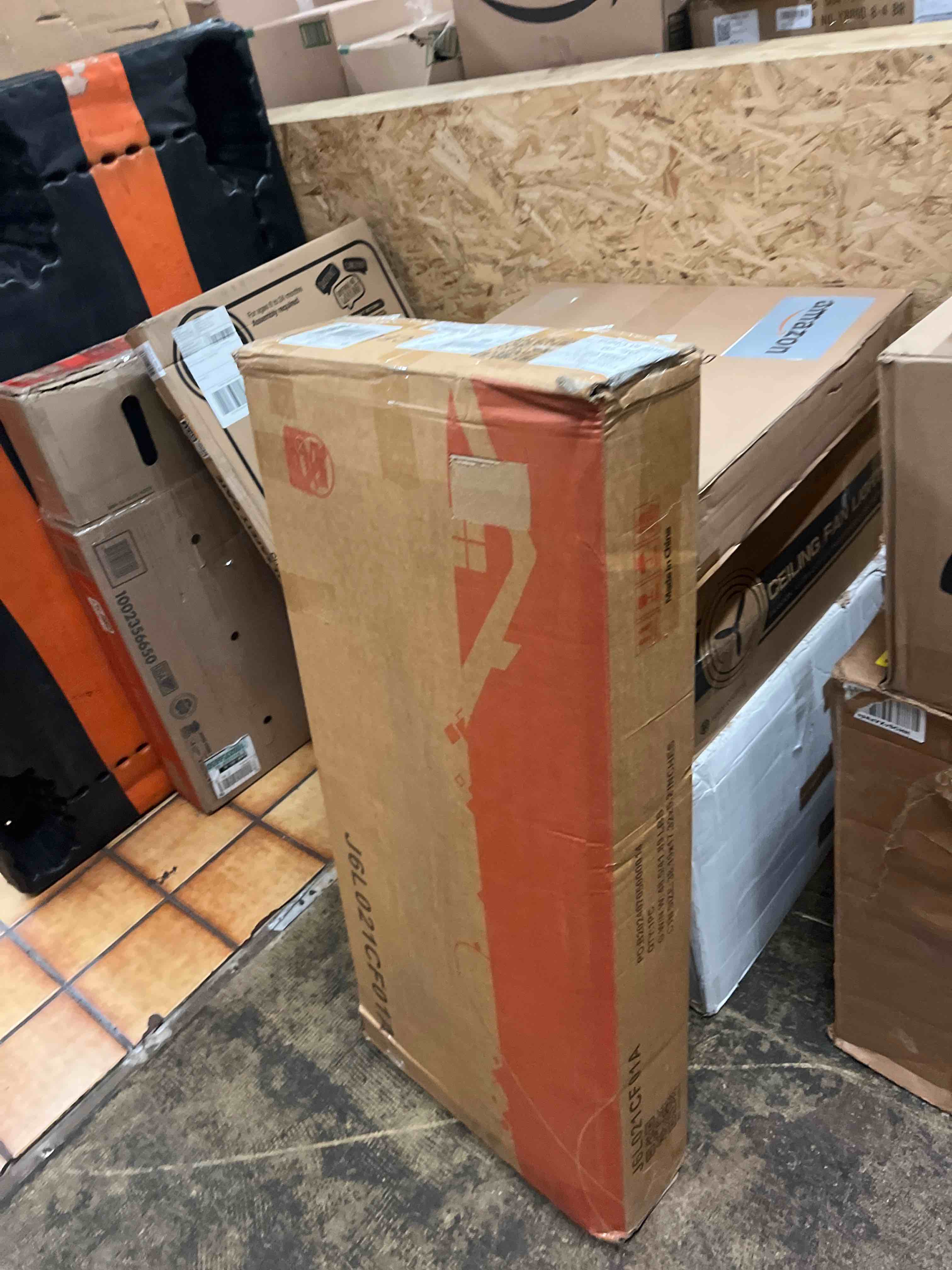 https://s3.amazonaws.com/lotting-images-prod/phillipi/BRN1928638_1756393654425.jpeg