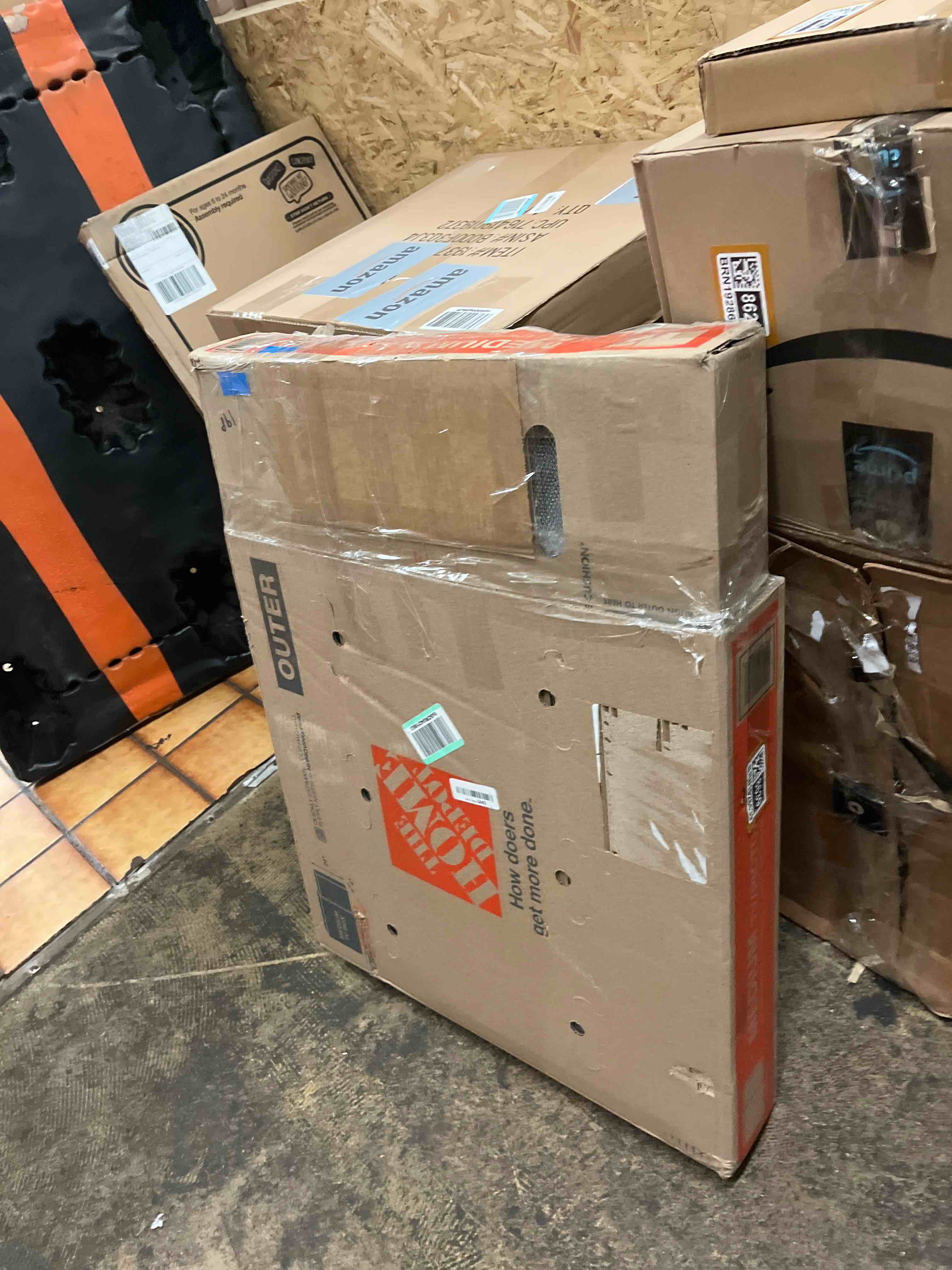 https://s3.amazonaws.com/lotting-images-prod/phillipi/BRN1928639_1756393531598.jpeg